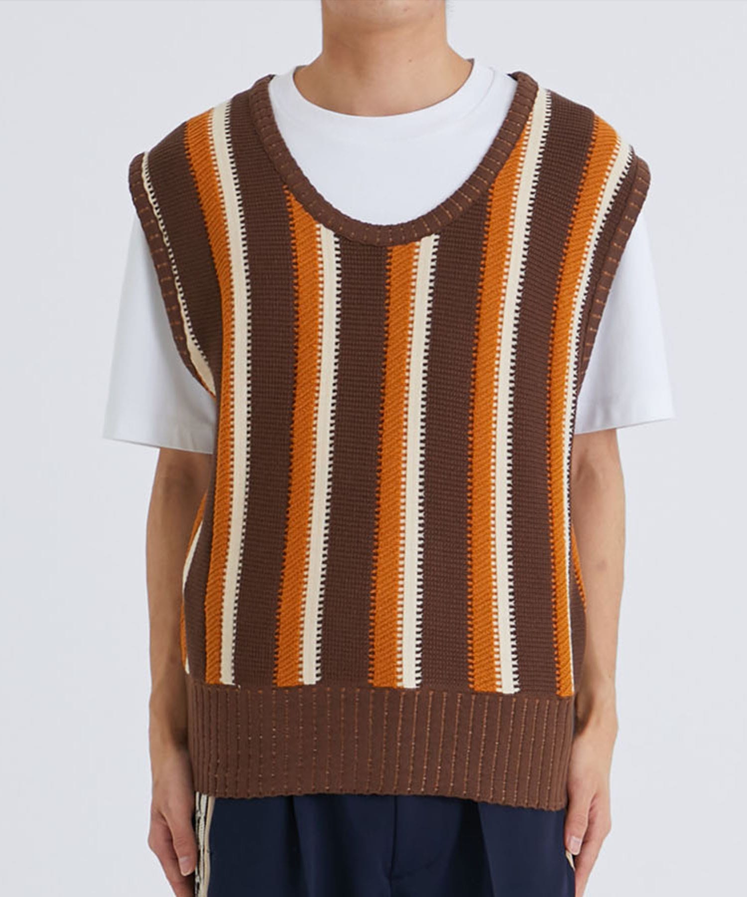 ROOTS KNIT VEST