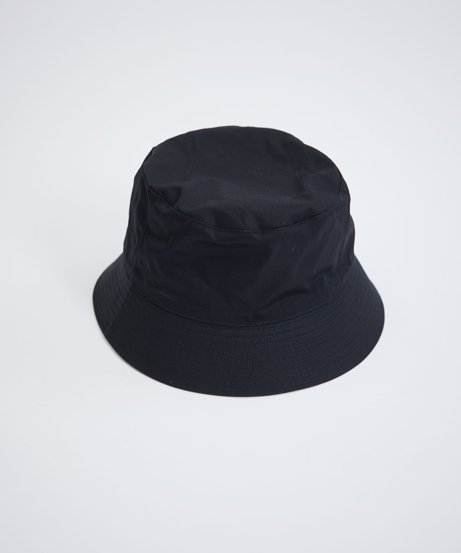 VENTILE BUCKET HAT
