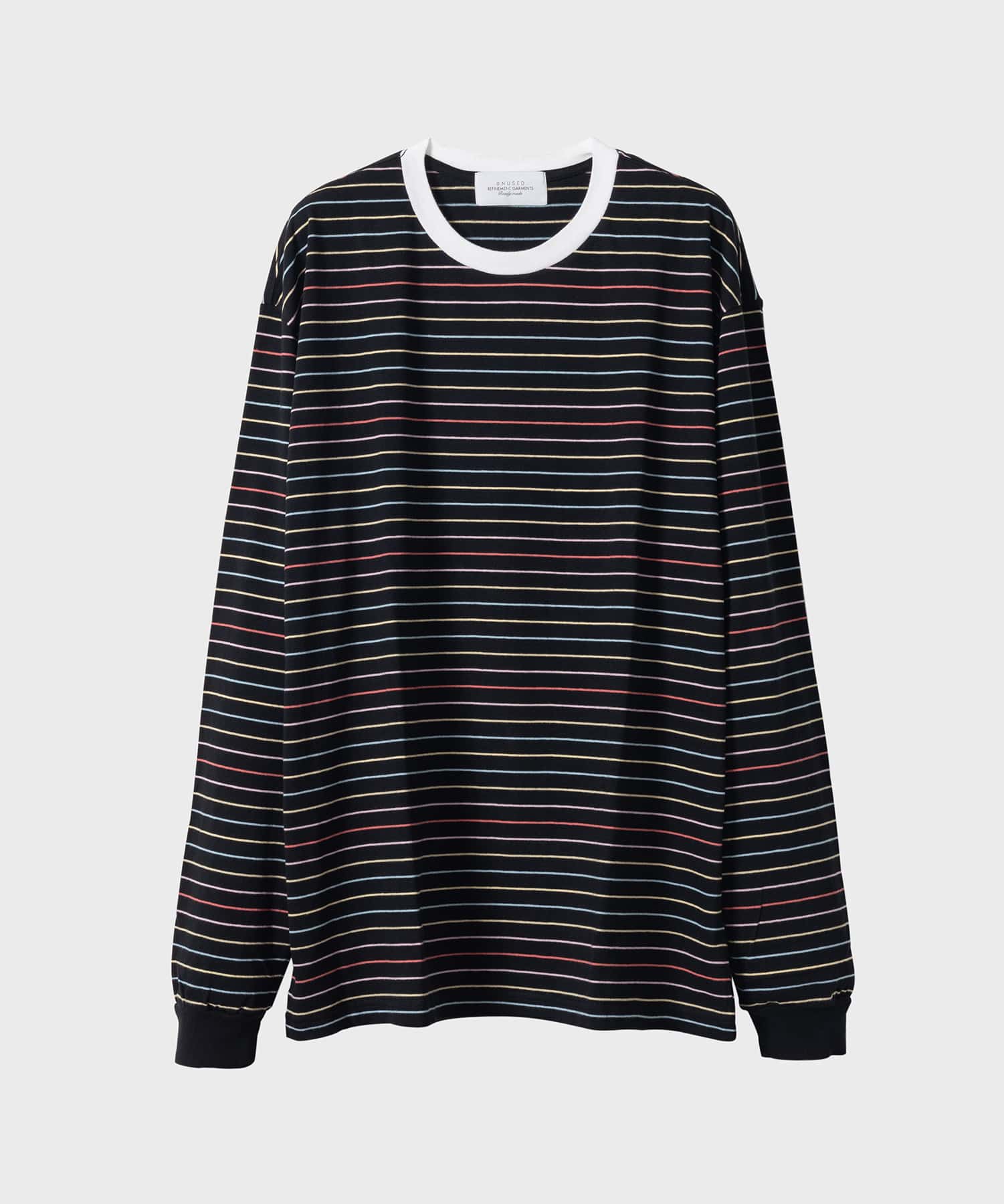 Long-sleeve border T-shirt