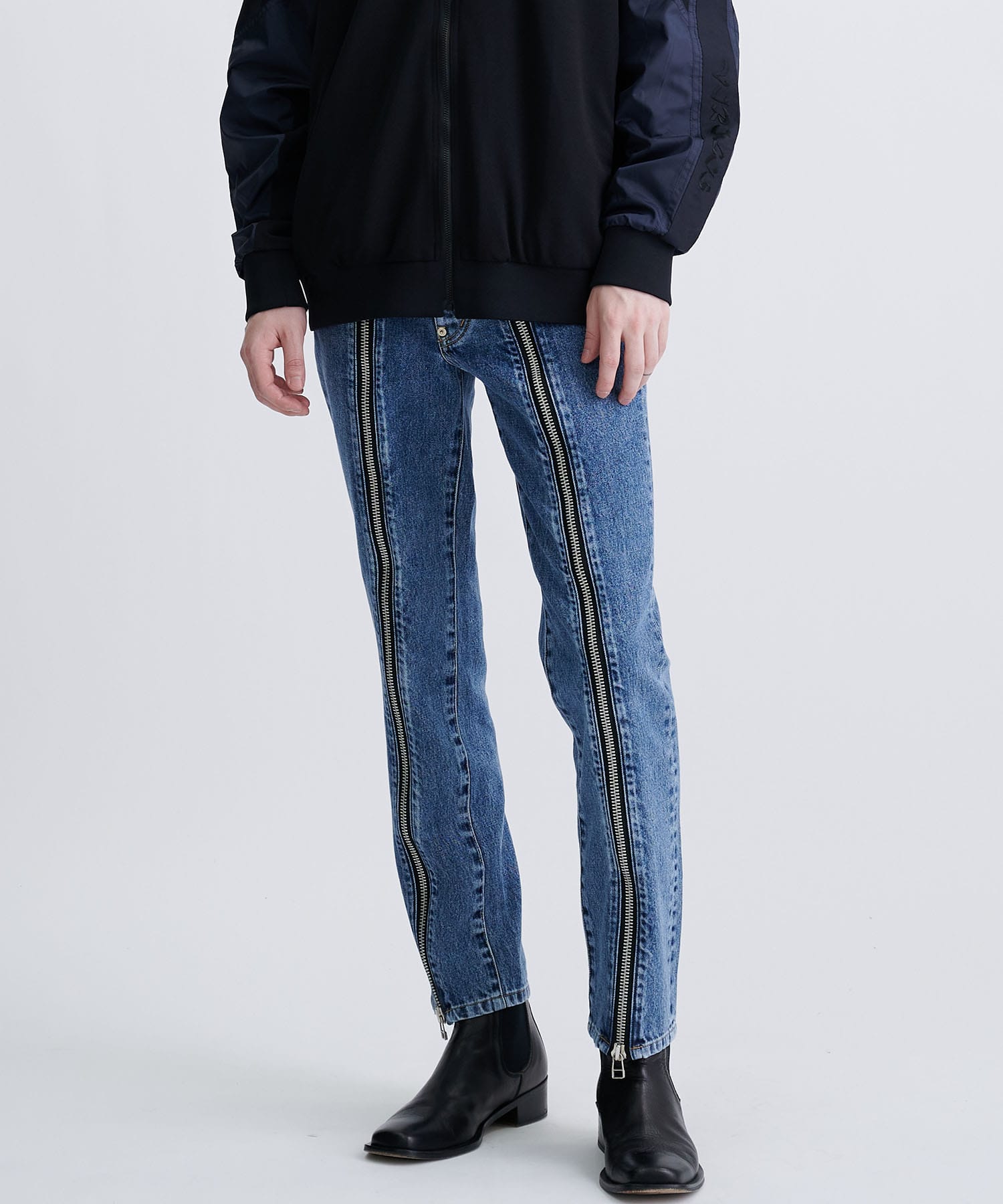 WASHED DENIM ZIPPED PANTS