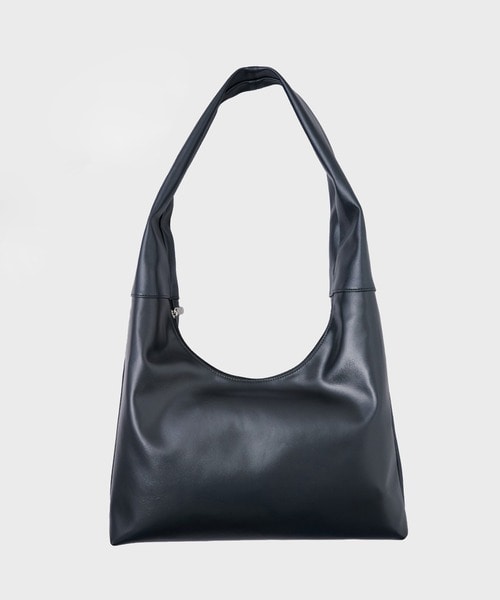 Oversize leather shoulder bag