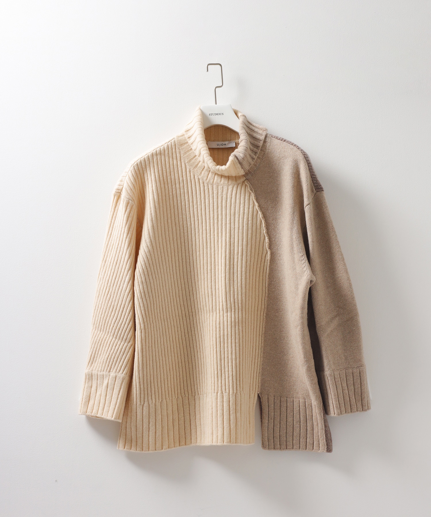Turtle Neck Knit｜UJOH HOMME