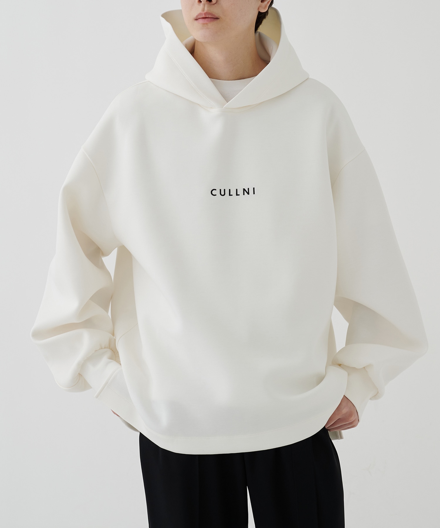 CULLNI Logo Embroidery  Hoodie