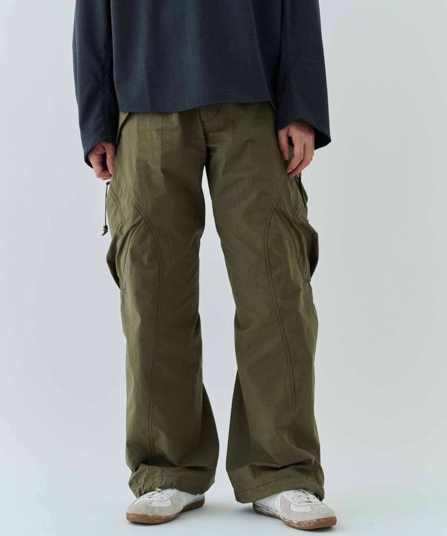 3D TWISTED CARGO PANTS