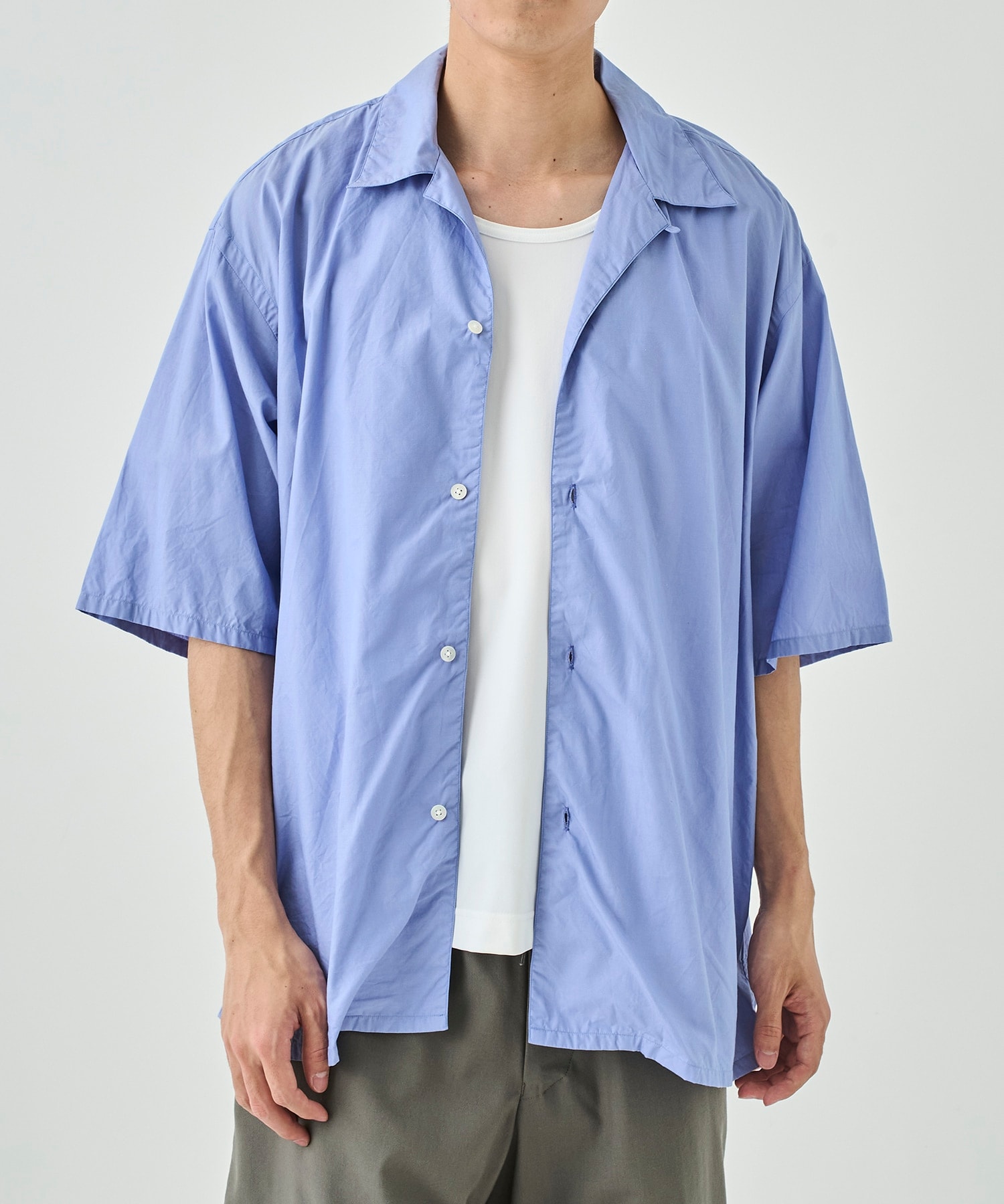 Chambray Open-collar Shirt