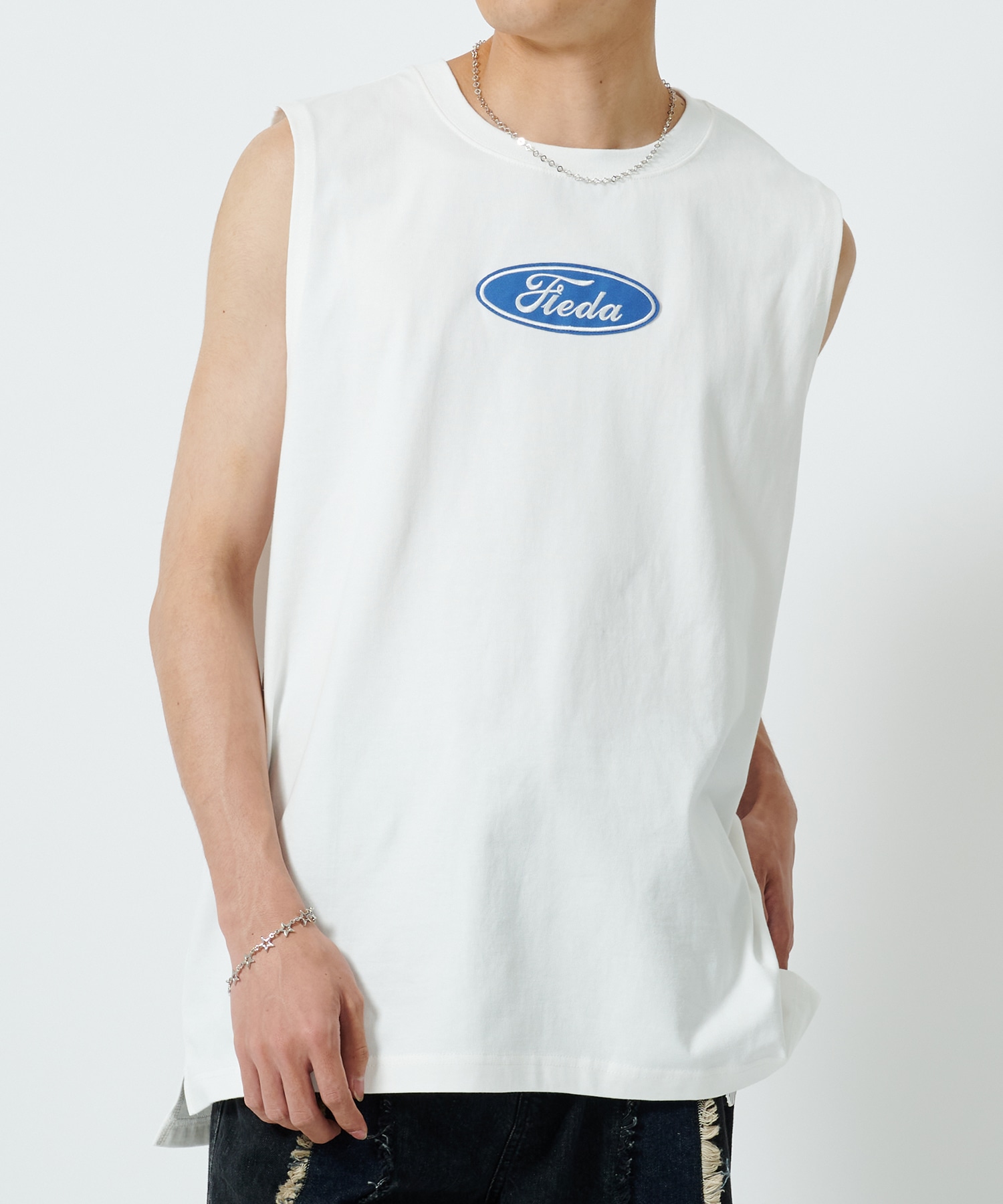 〈別注〉 NO SLEEVE CAR FONT TEE