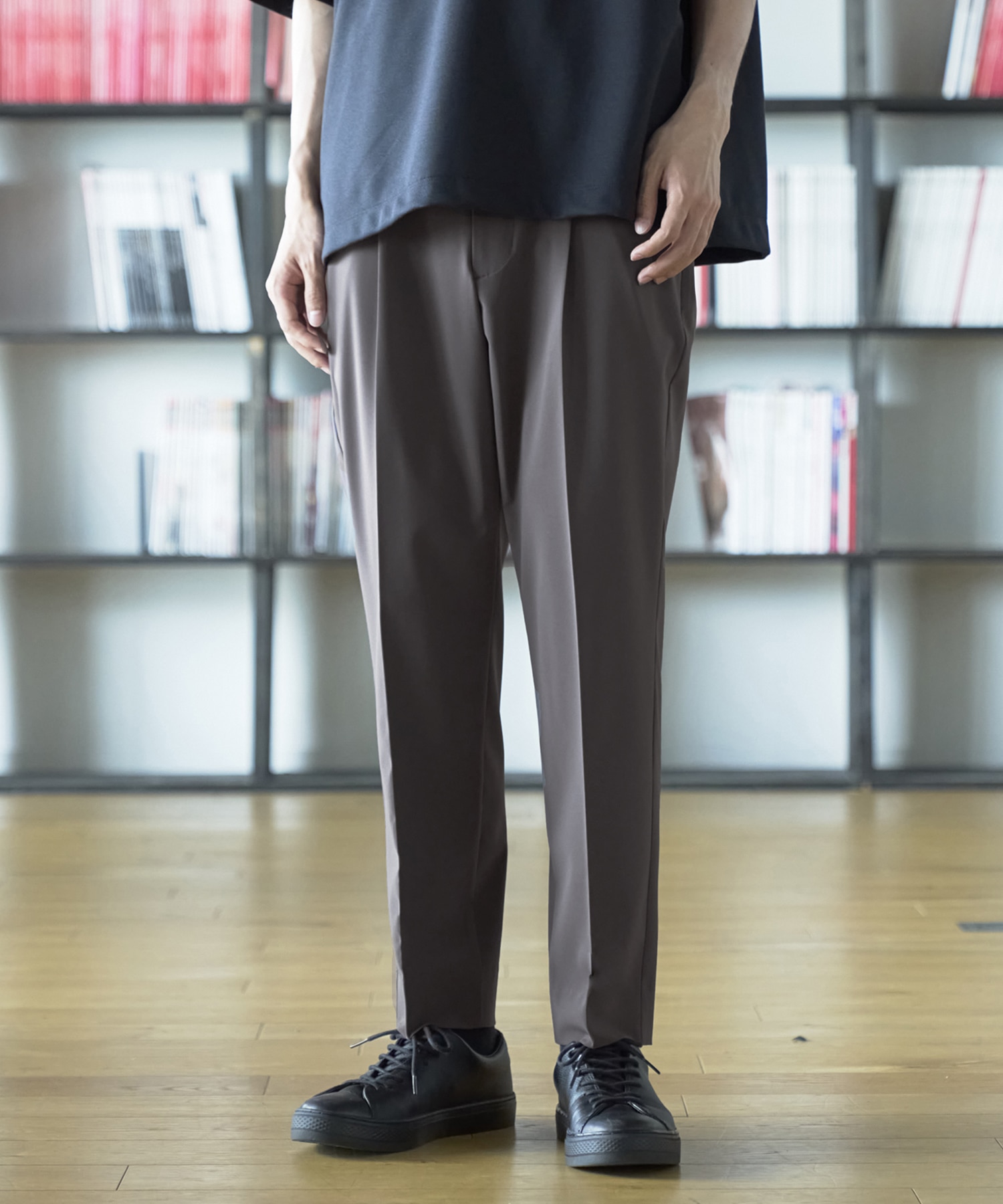 DRY AIR TAPERD SLACKS