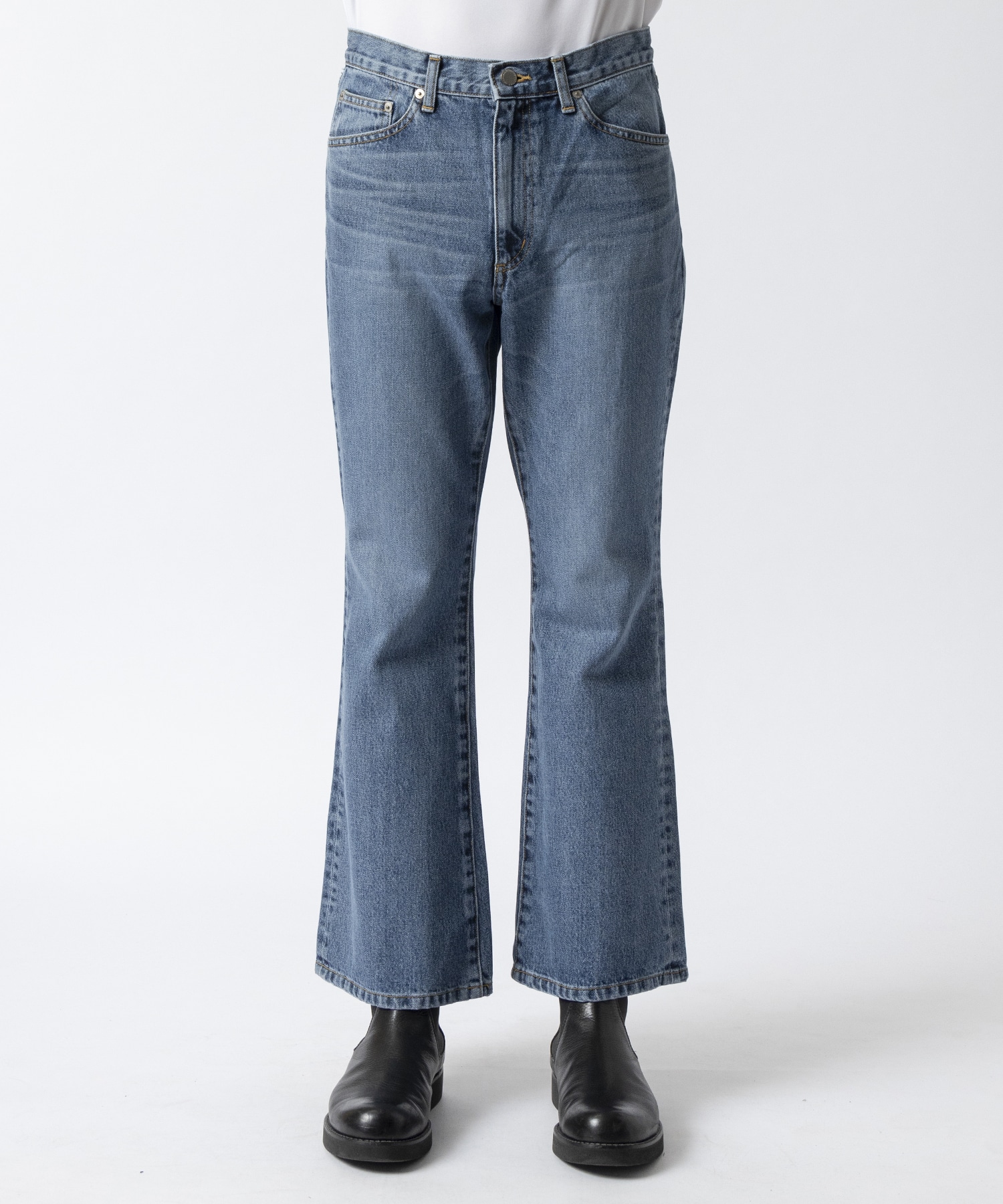 WASHED DENIM FLARED PANTS