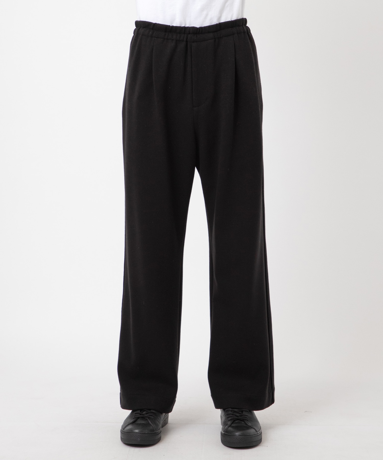 〈別注〉SEMI FLARED RELAXED PANTS