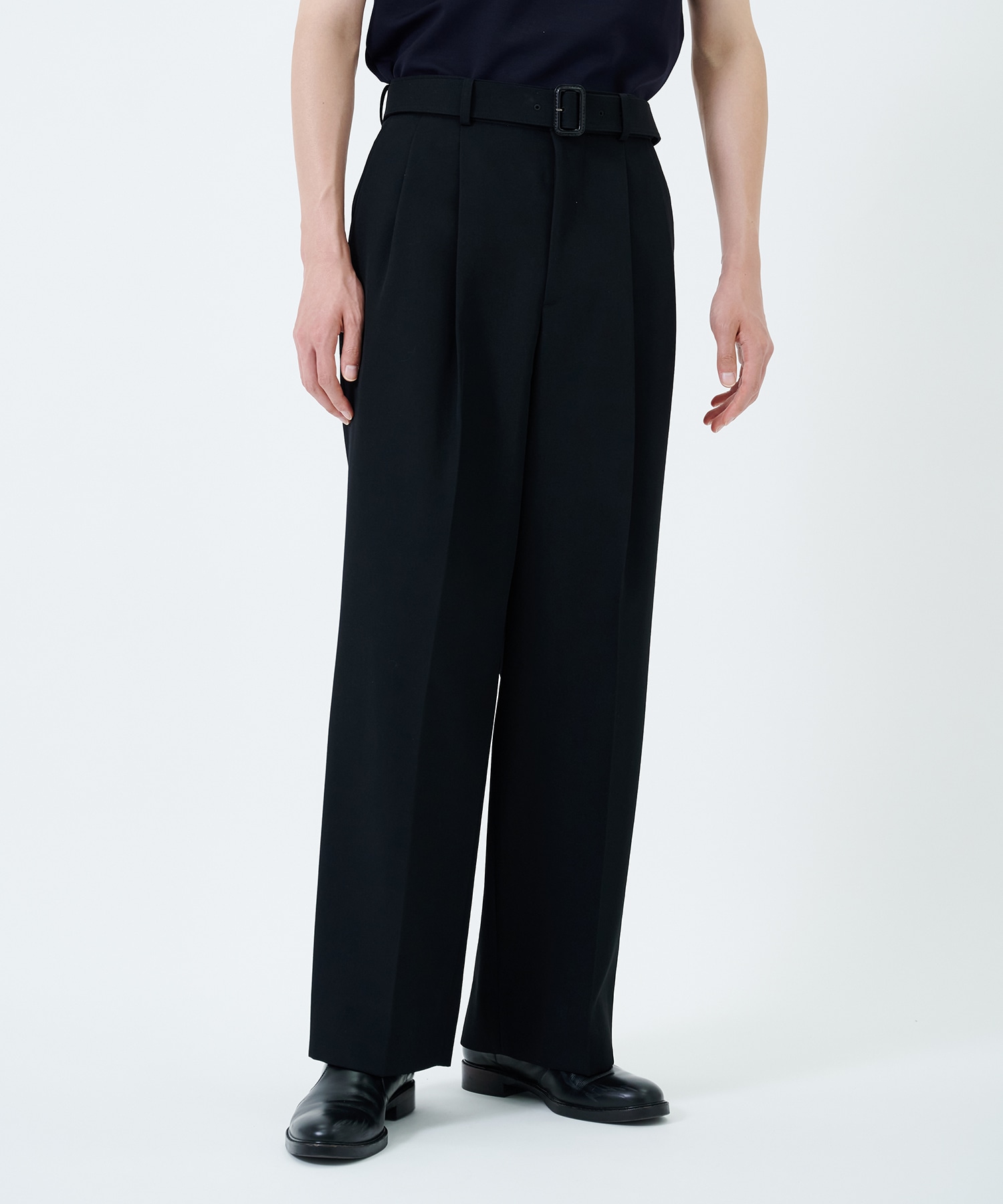 RERACS BELTED TUCK SLACKS