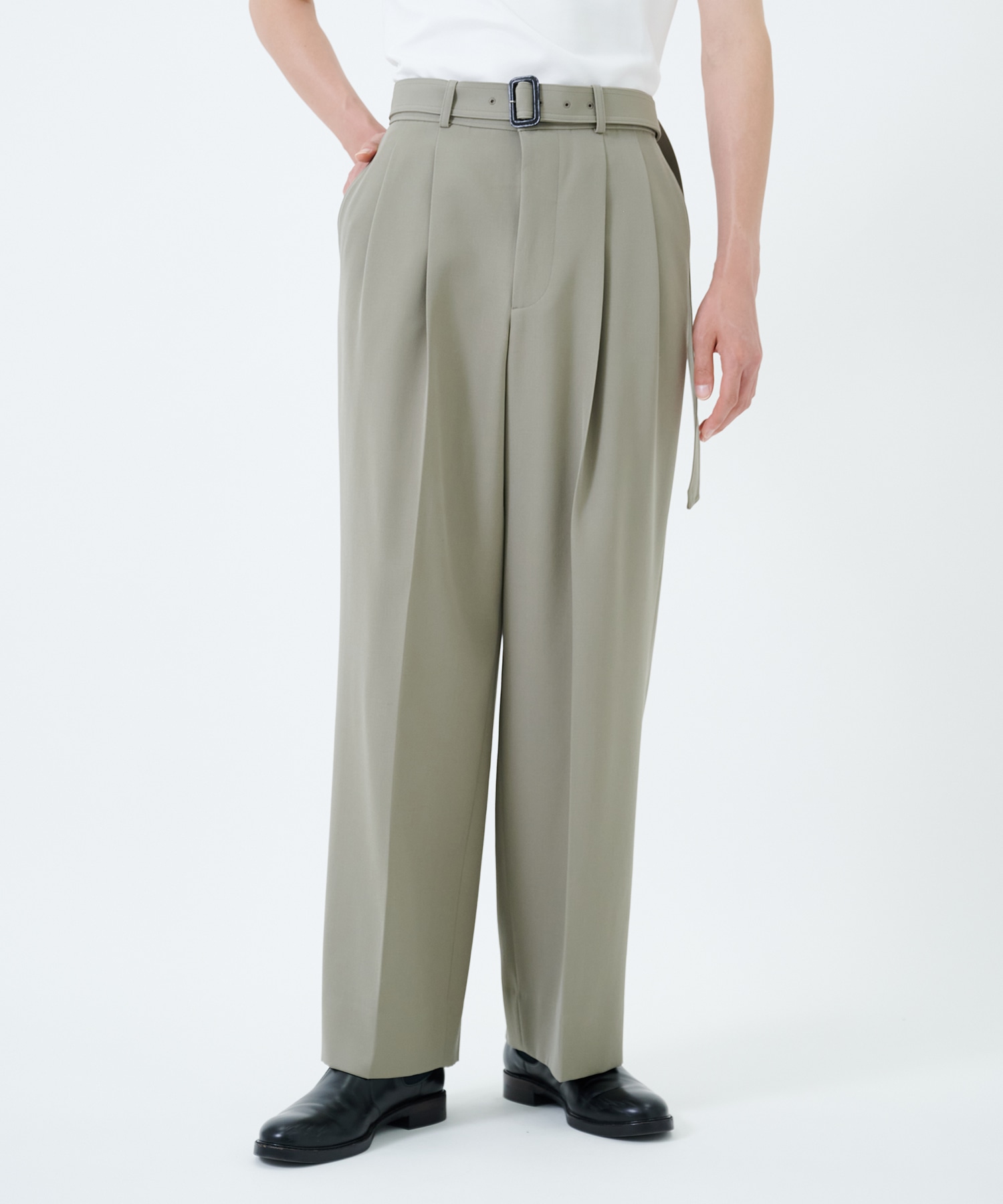 RERACS BELTED TUCK SLACKS