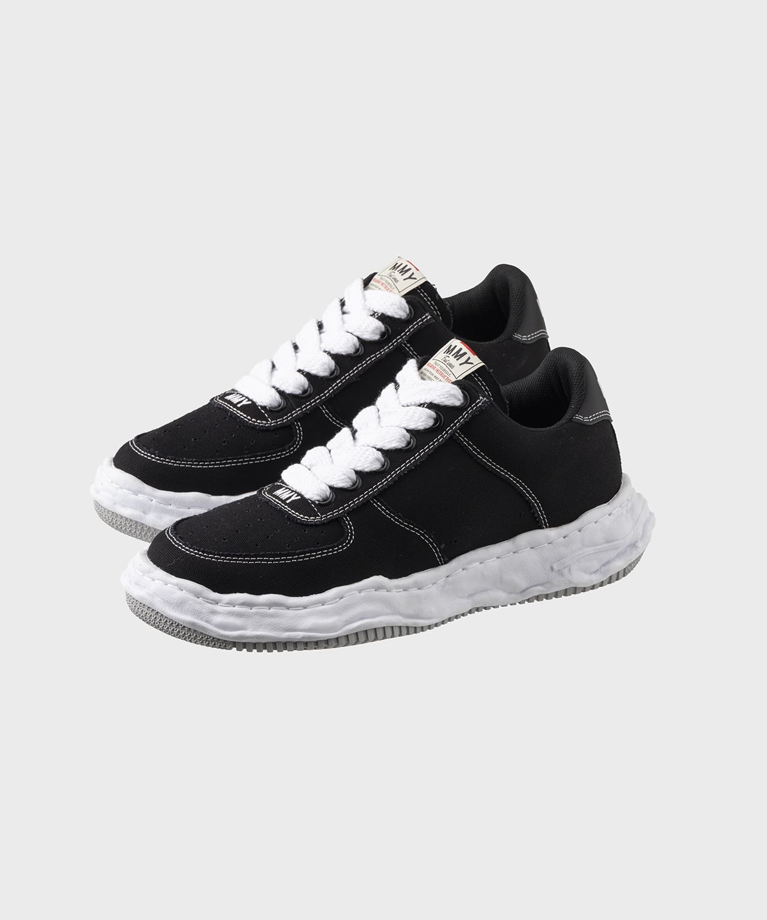 WAYNE OG Sole Canvas Low-top Sneaker