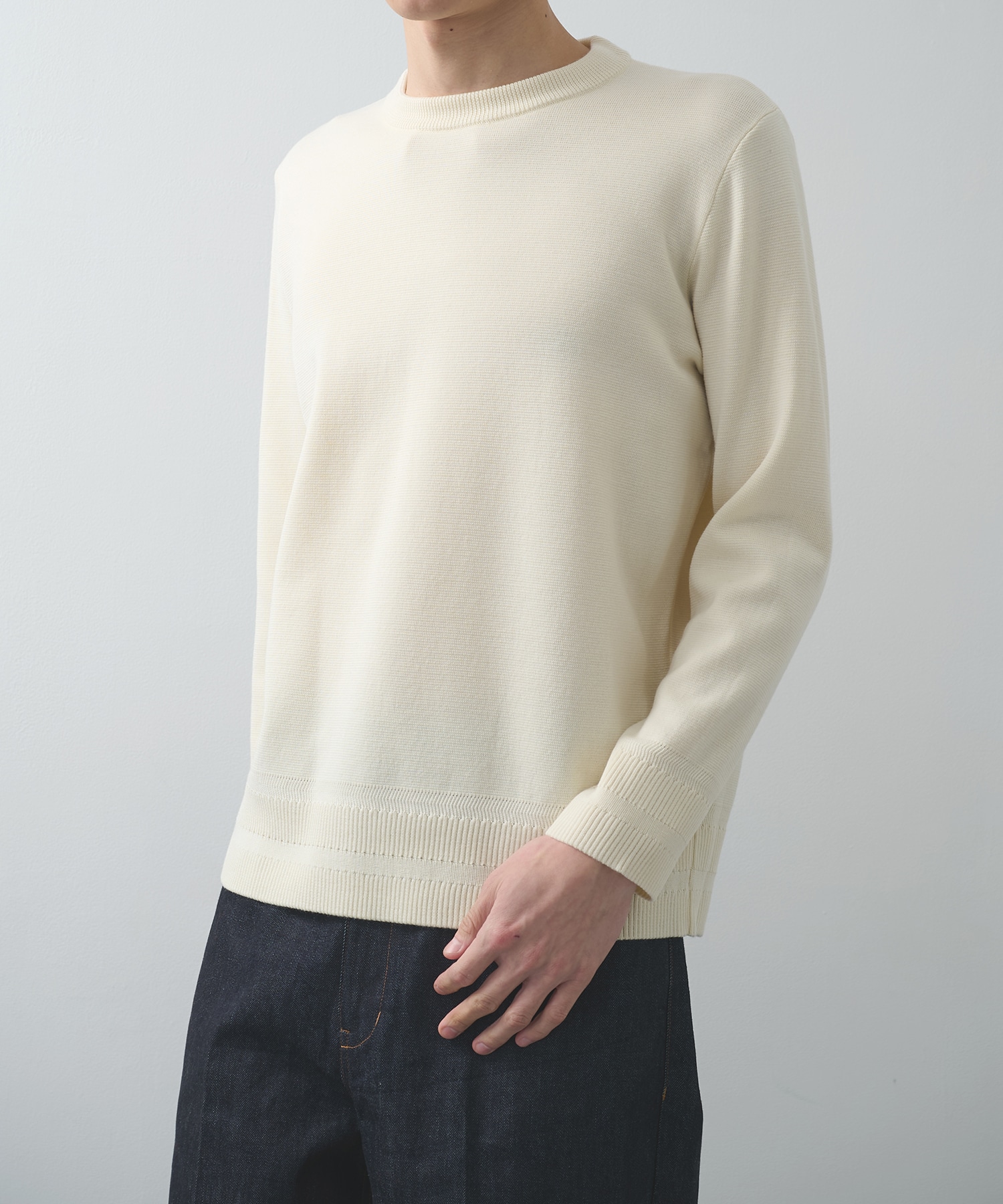 新・奇跡のクルーネックニット