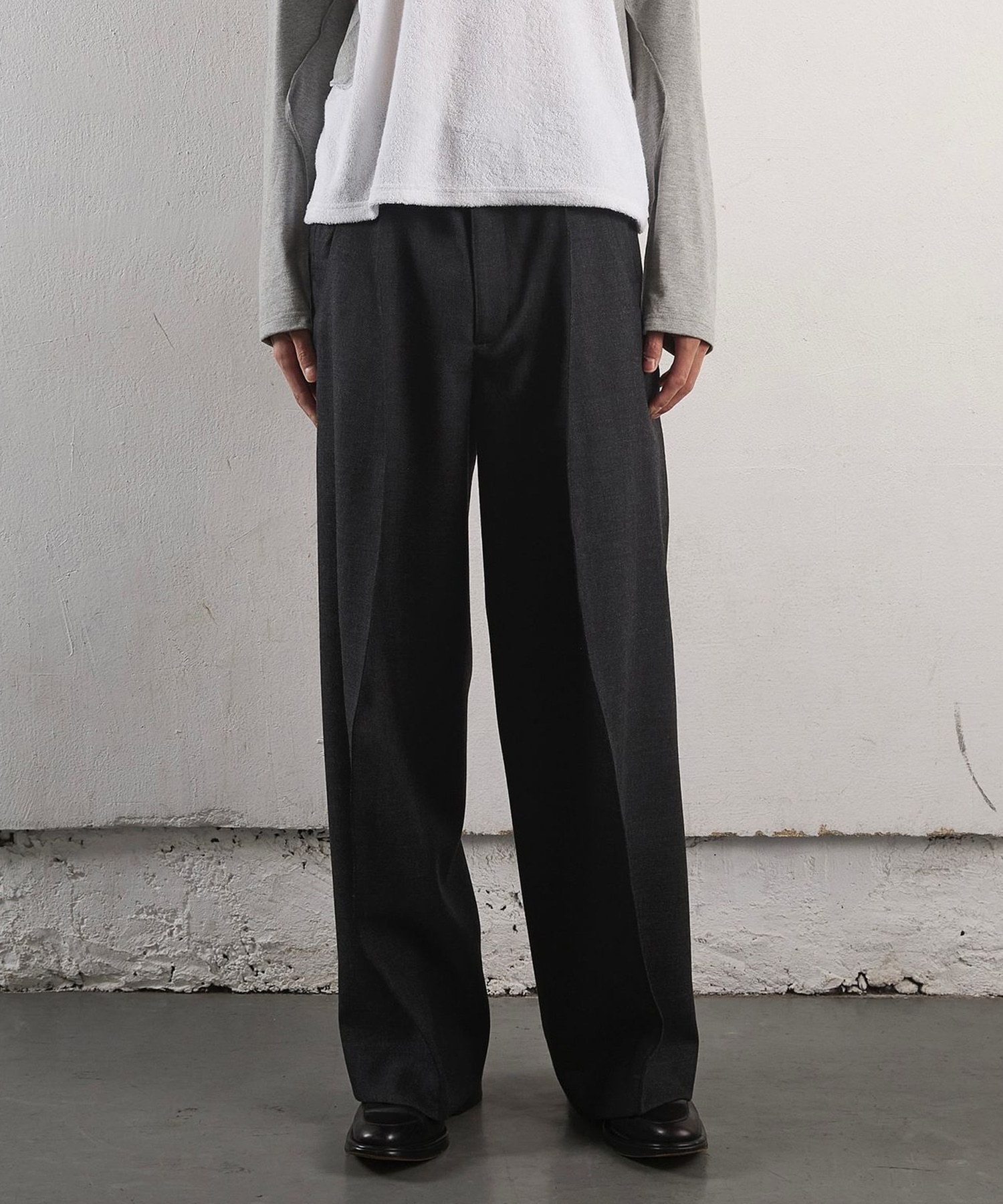 S-CURVED WIDE LEG UTILITY TROUSERS