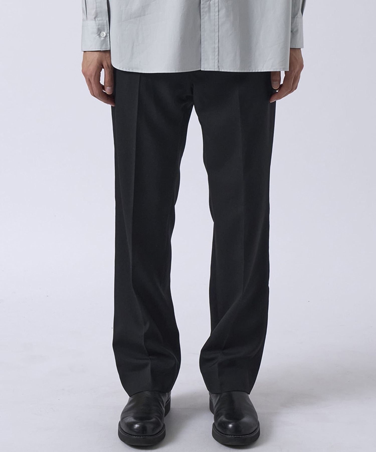 Water-repellent Wool Straight Trousers