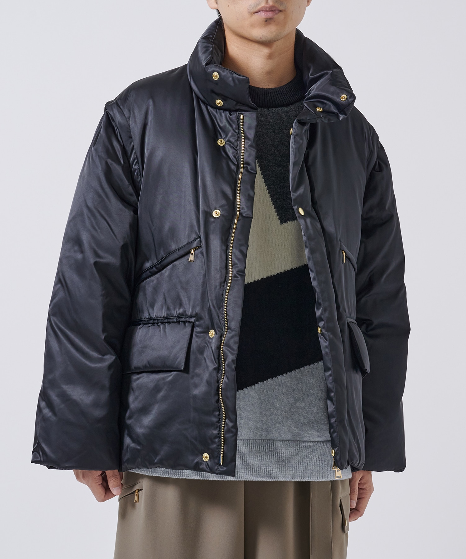 High Conpression Taffeta Removable Sleeves Down Jacket