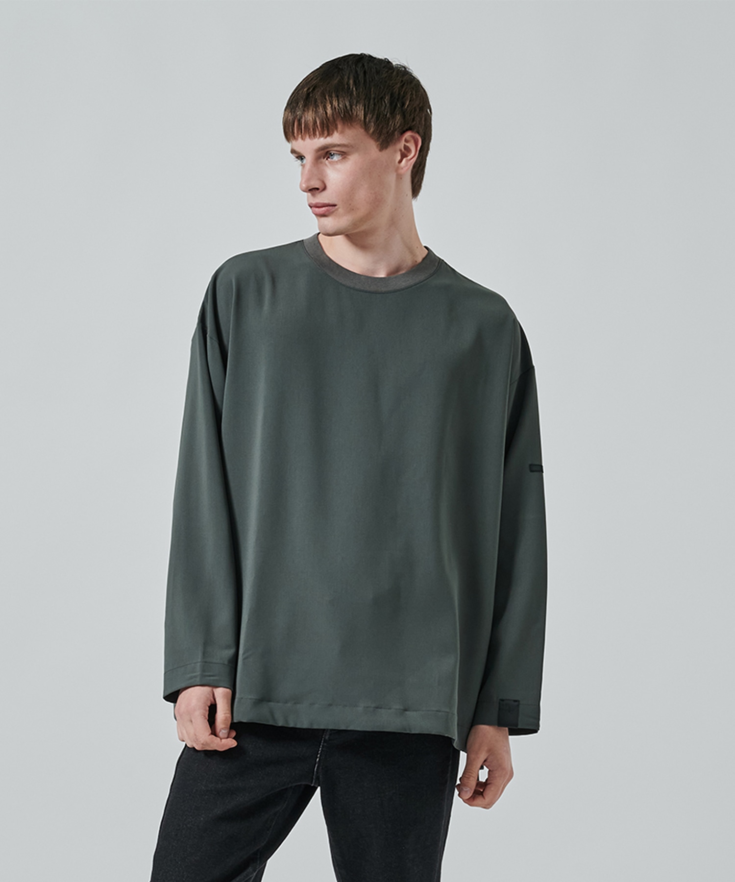 2251-CS14-003 L/S TEE