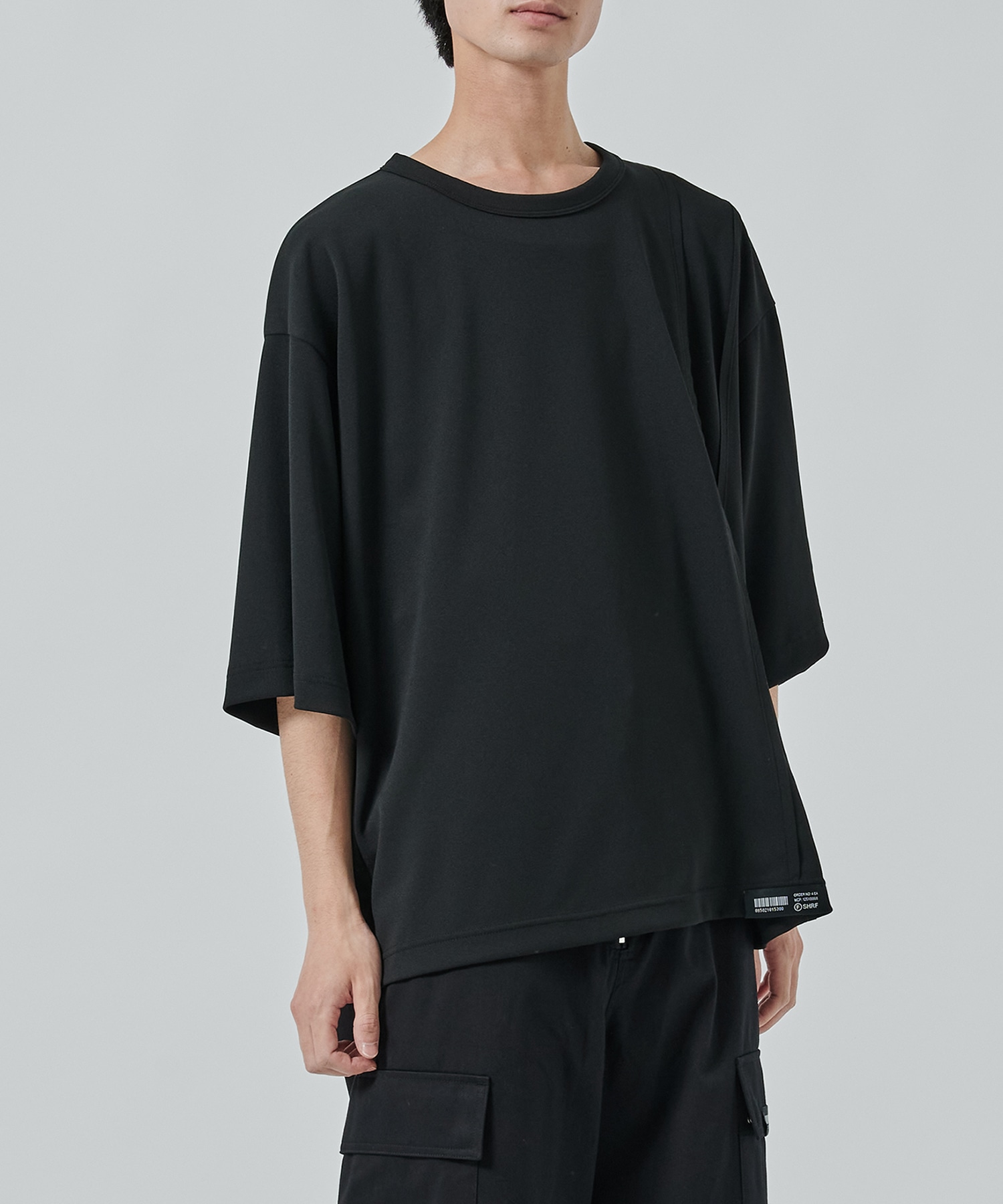 OVERSIZED TEE