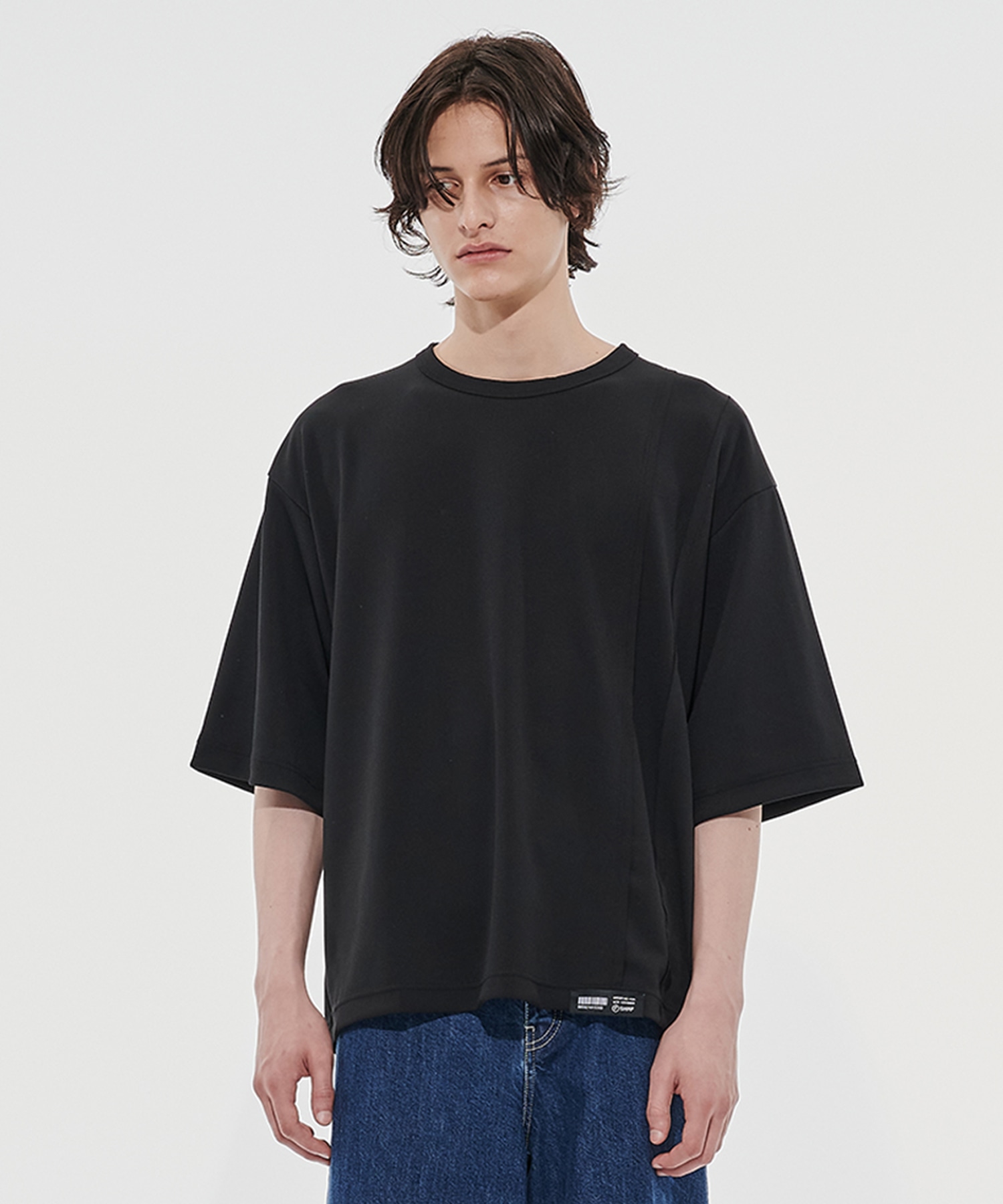 OVERSIZED TEE