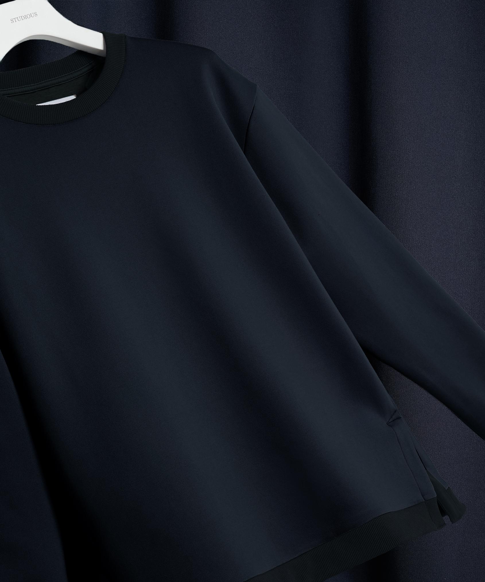 FEELS GOOD SIDESLIT SWEAT			