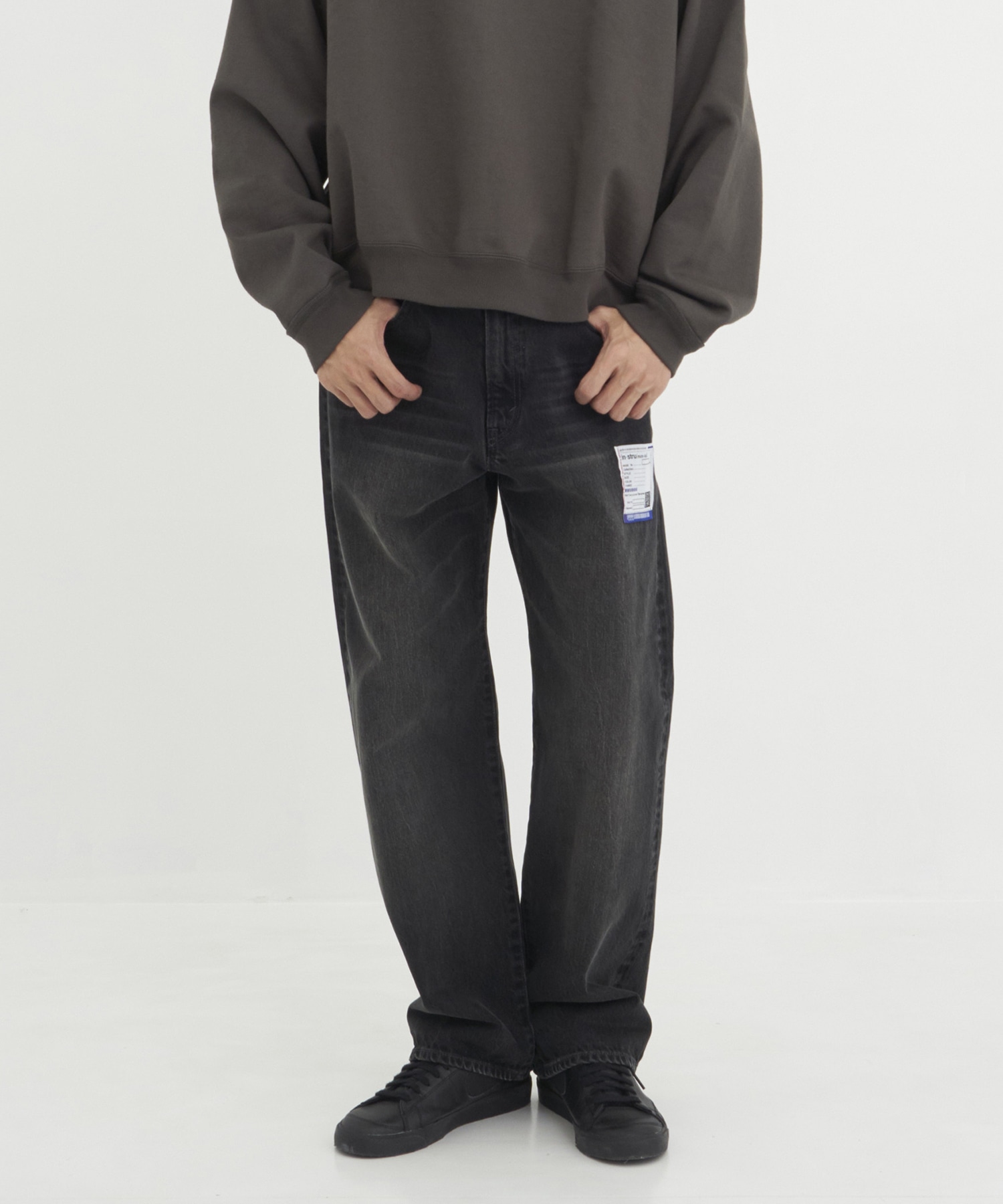 HARD WASHED SELVAGE DENIM STRAIGHT PANTS