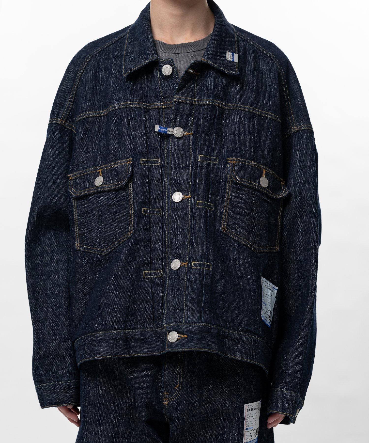 ONE WASHED SELVAGE DENIM JACKET