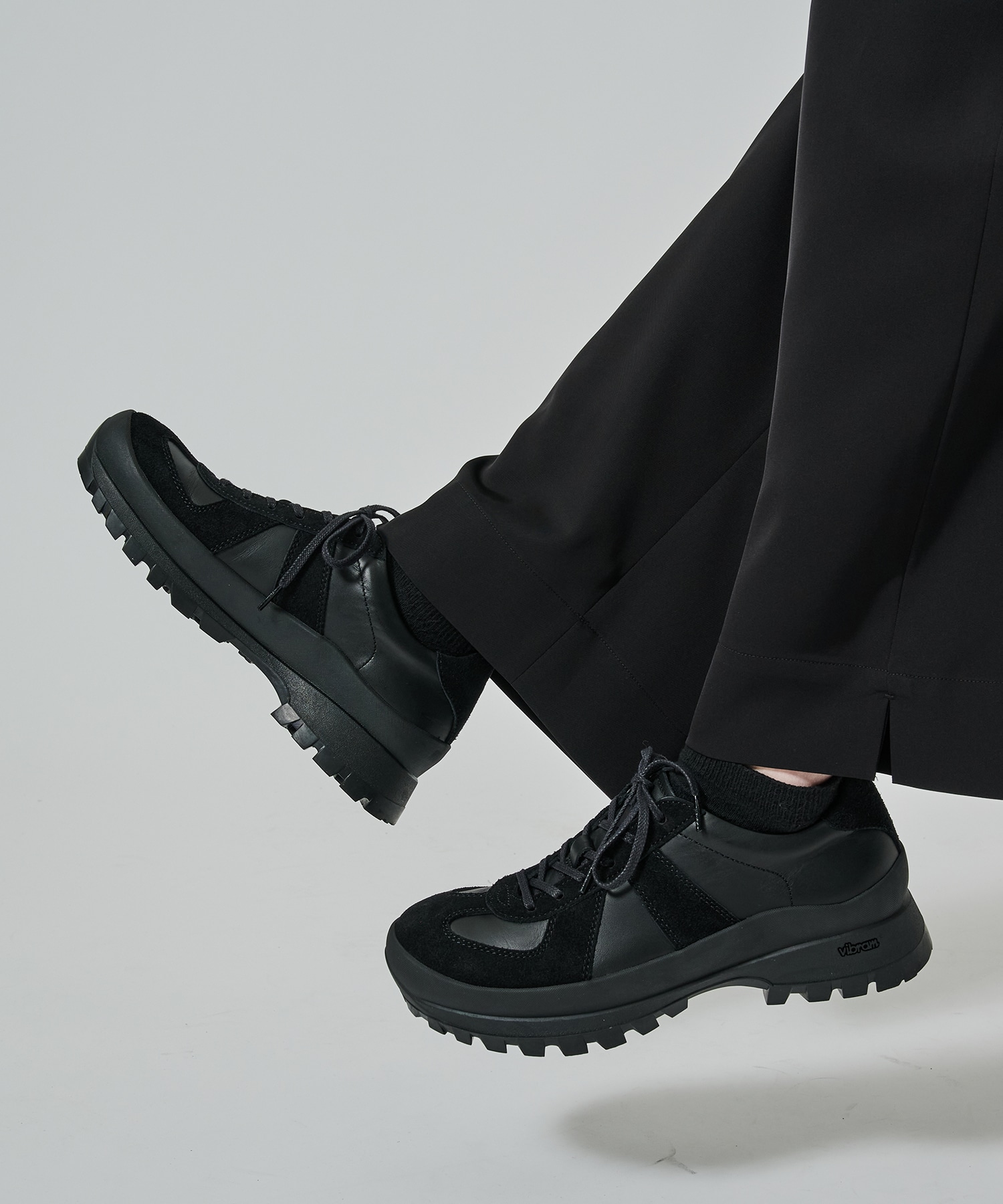 別注 German trainer with 884C vibram