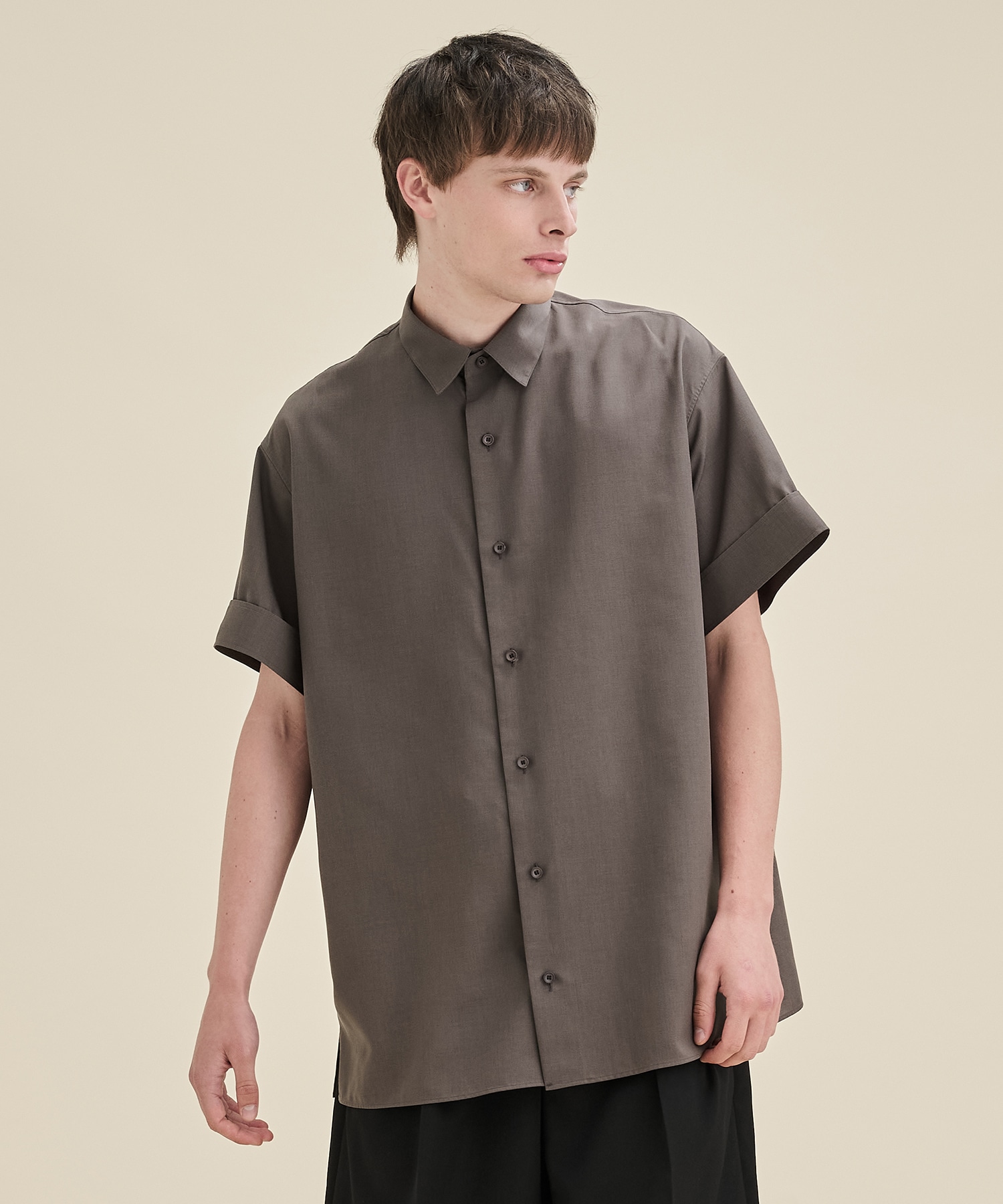 THE PERFECT SHIRT SHORT SLEEVE