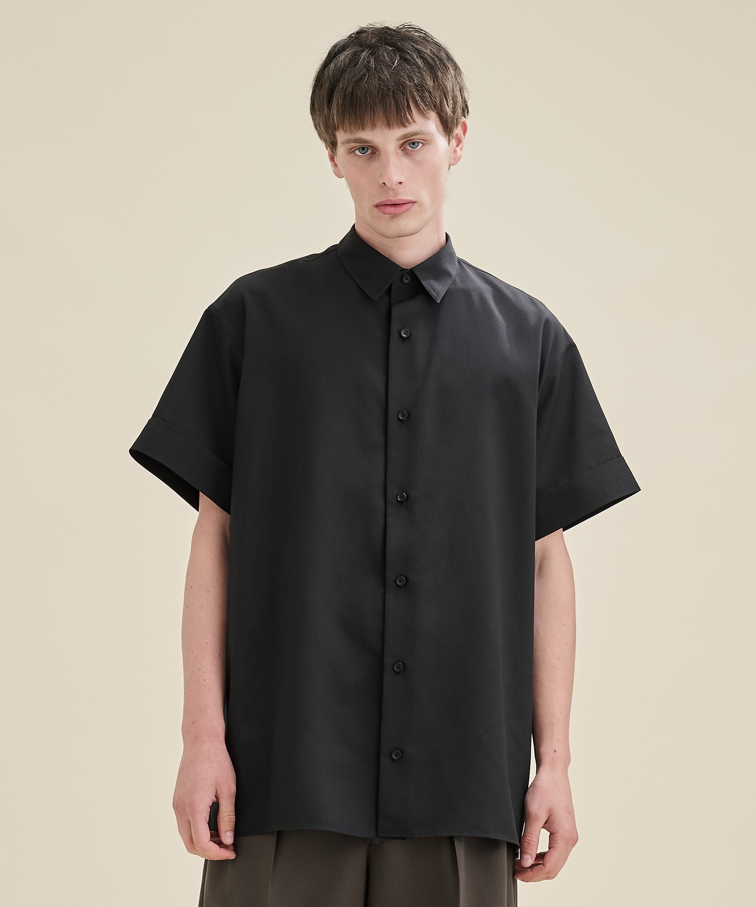 THE PERFECT SHIRT SHORT SLEEVE