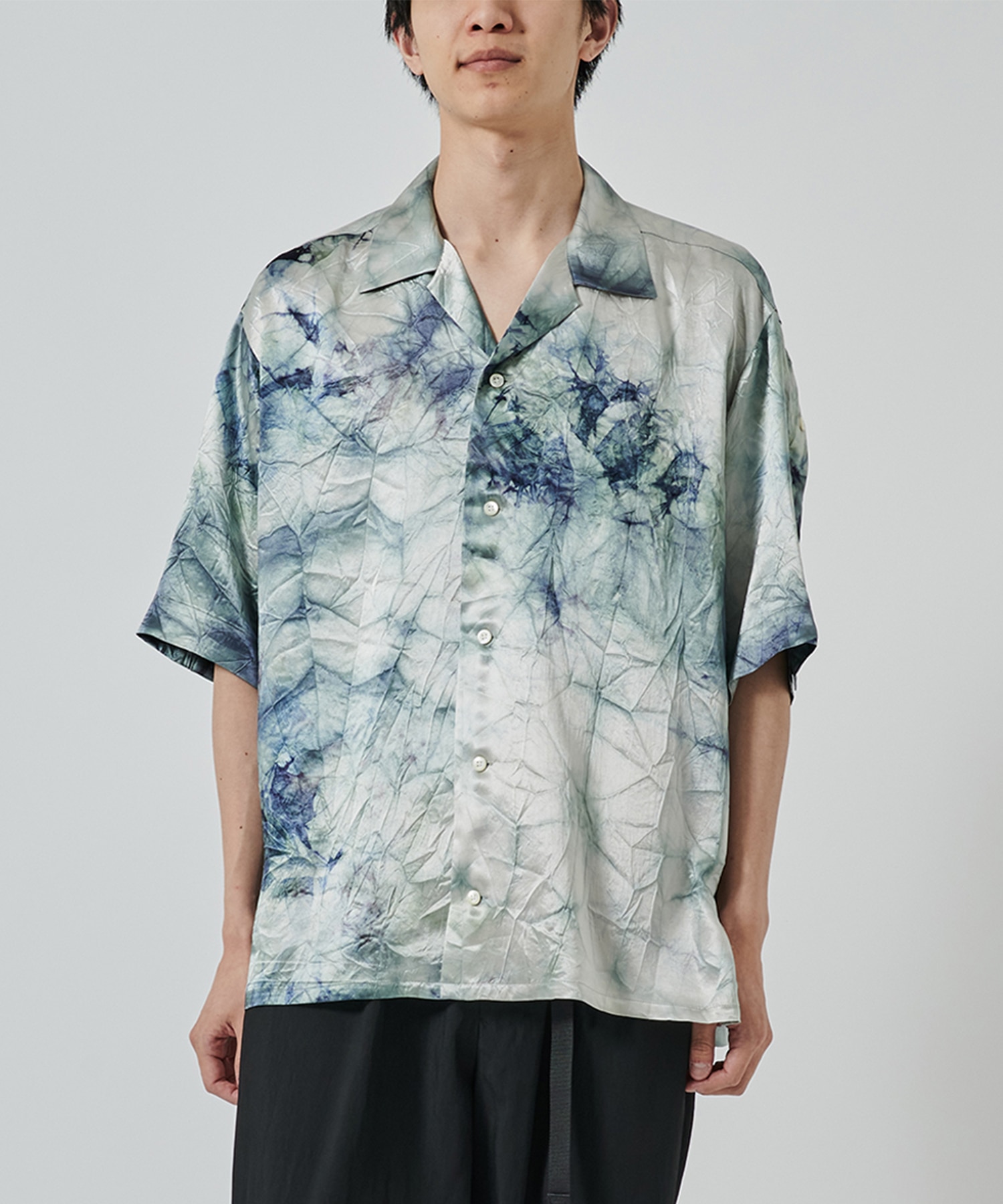 Slit Sleeve Open Collar Shirt