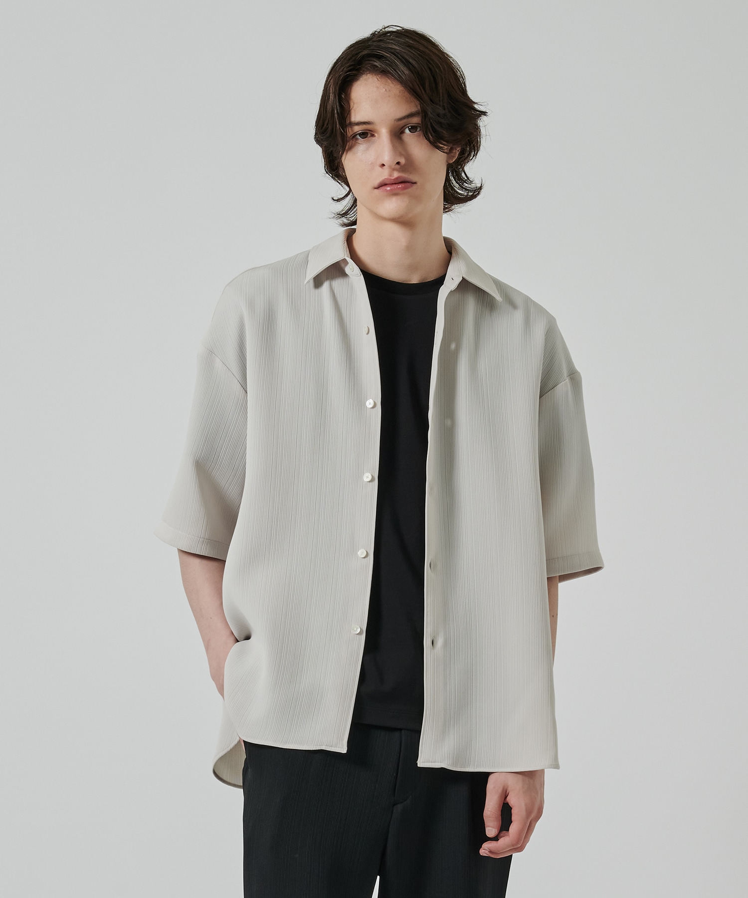 PLEATS SHIRTS