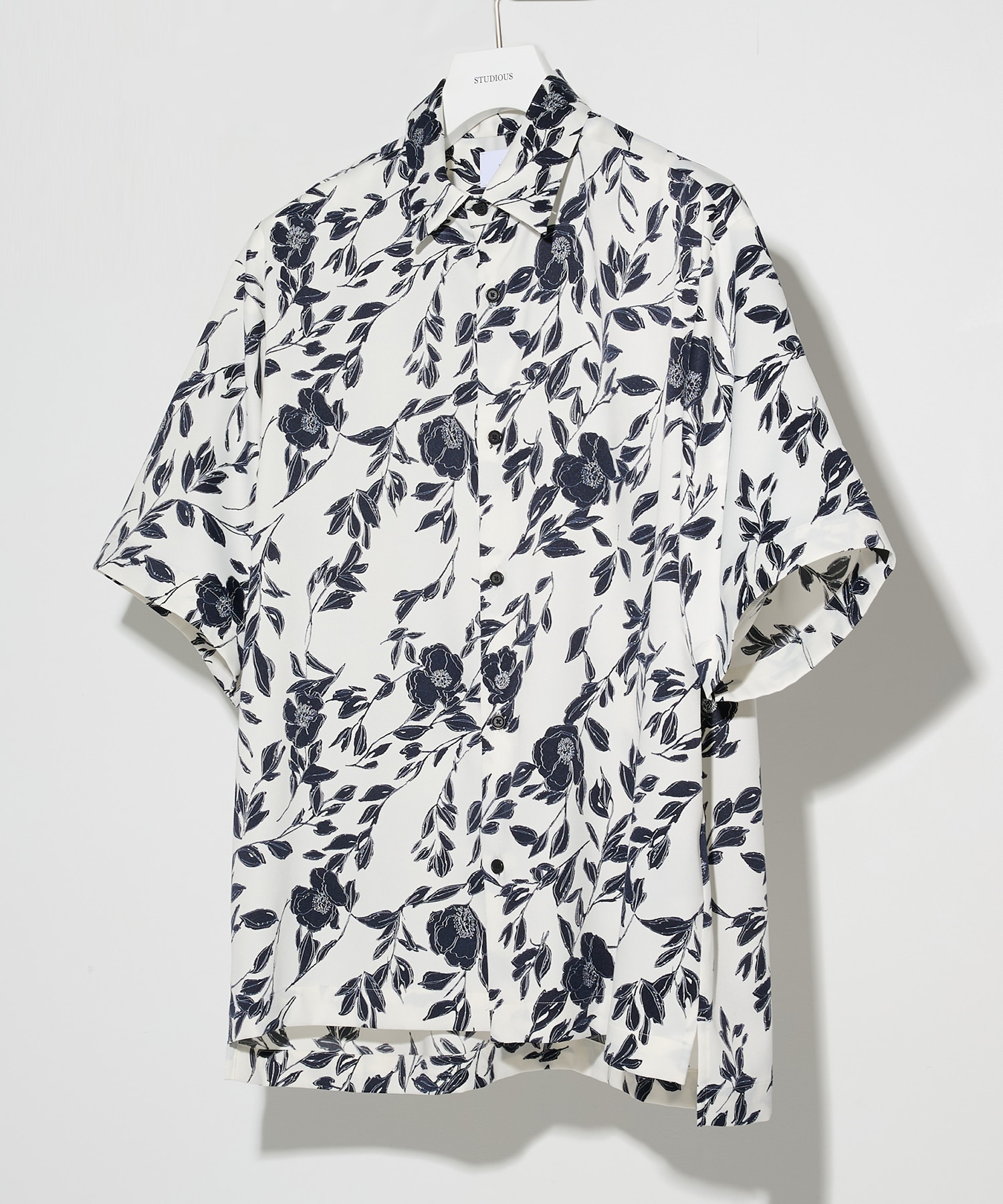 ASSORTED PATTERN SHIRTS S.S