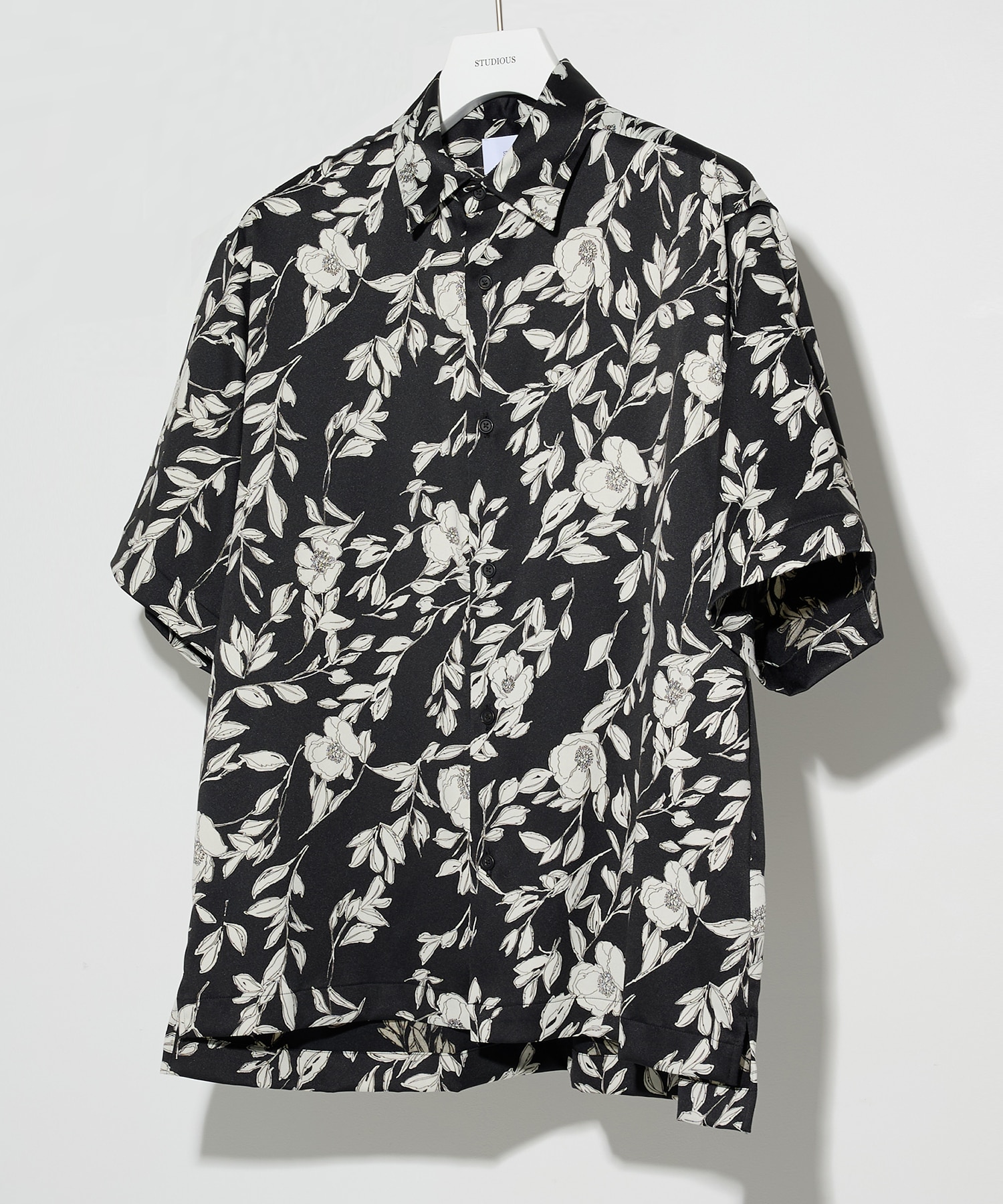 ASSORTED PATTERN SHIRTS S.S