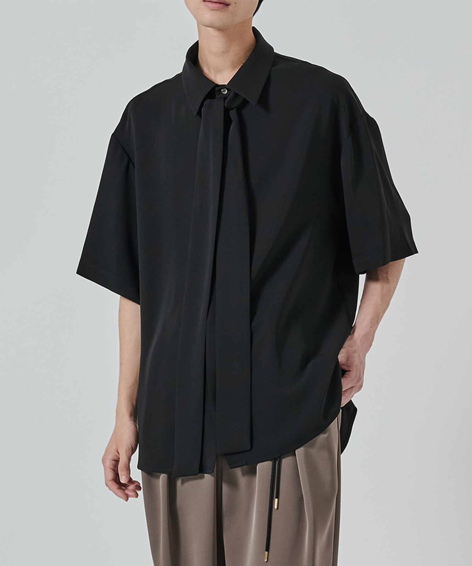 Double Satin Bow Tie Short Sleeve Shirt