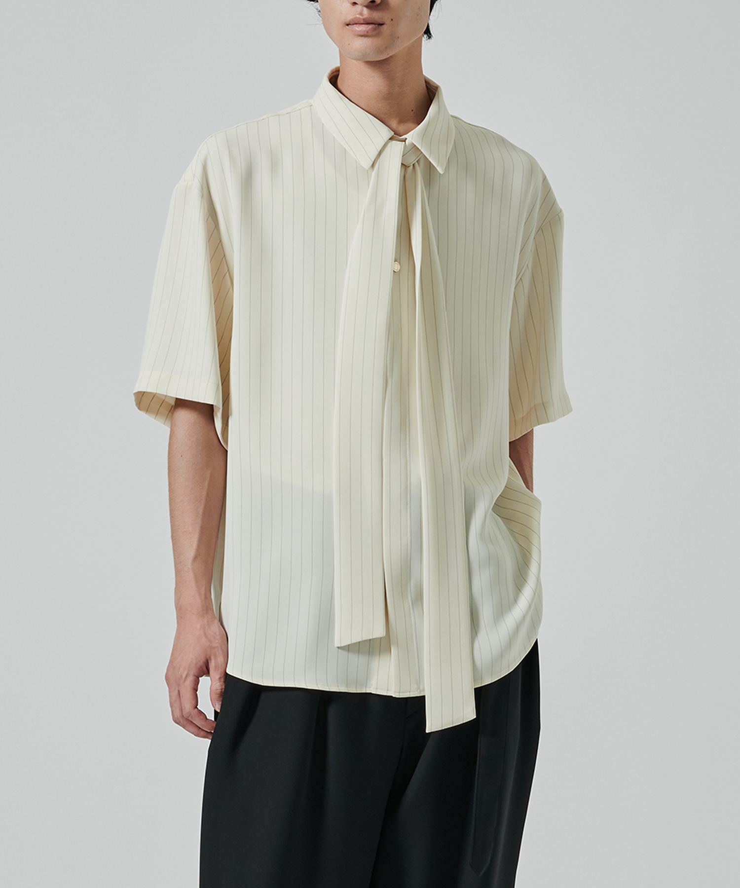 Double Satin Stripe Bow Tie Short Sleeve Shirt