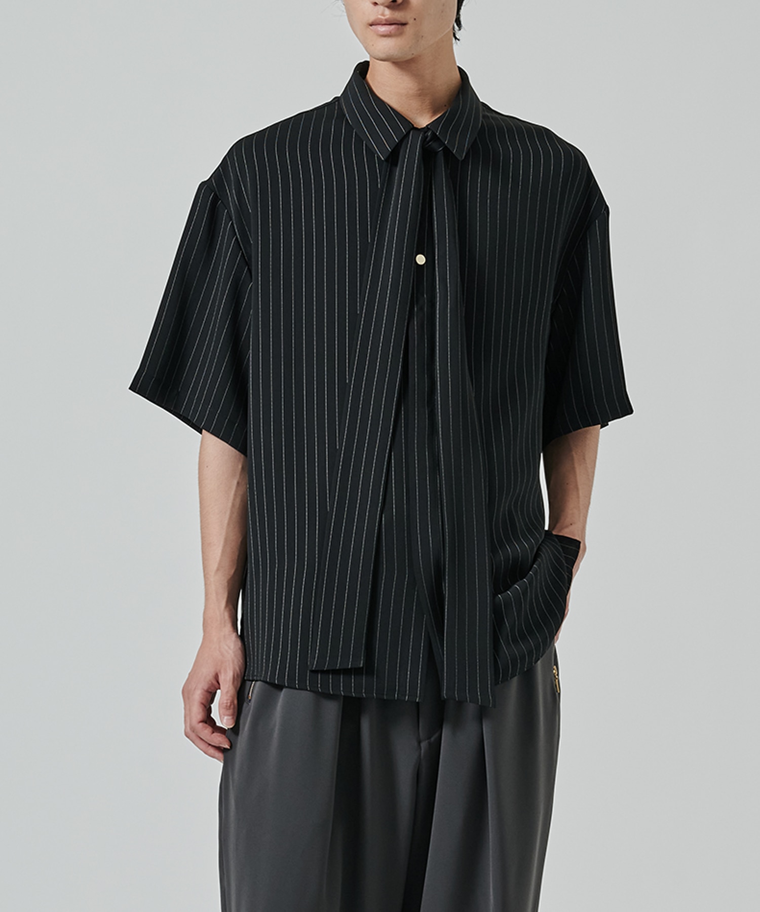 Double Satin Stripe Bow Tie Short Sleeve Shirt