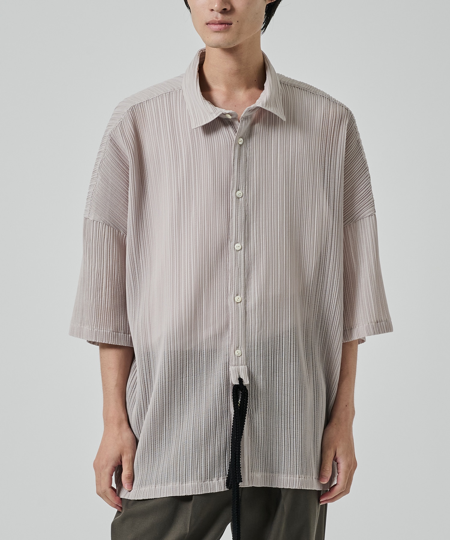 PLEATS SHEER SHIRTS