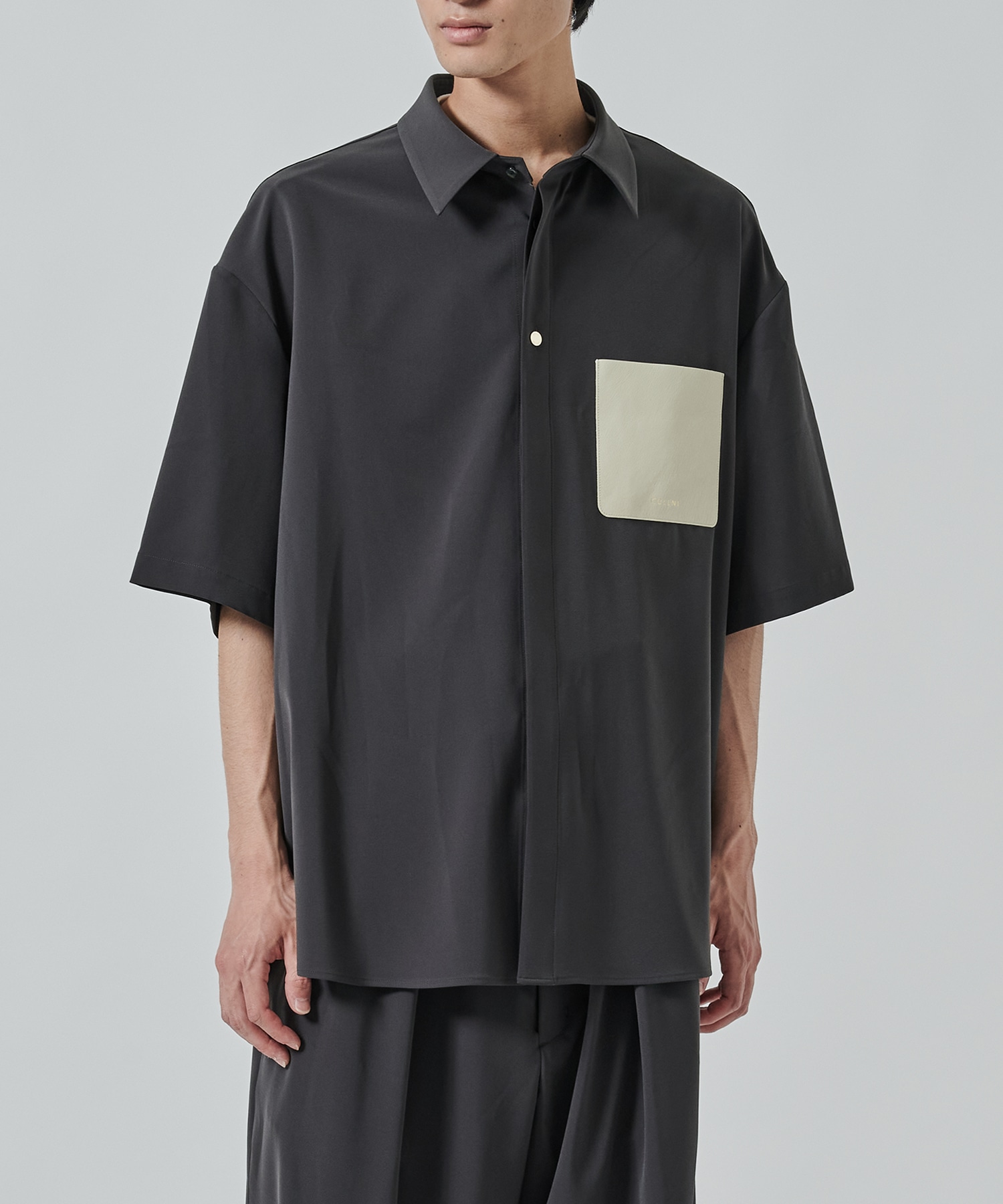 〈別注〉Sugoku Suzushii Leather Pocket S/S Shirts