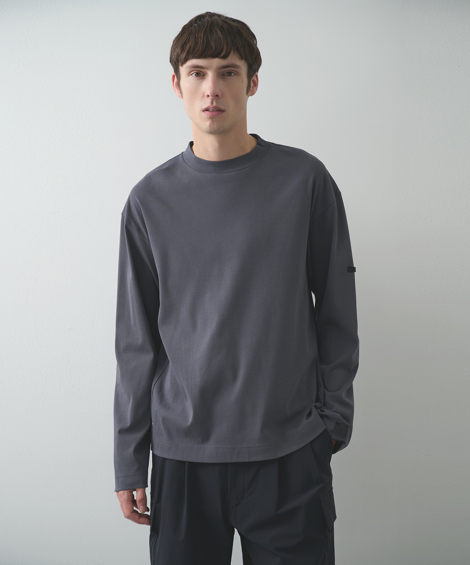 2251-CS04-019 CREWNECK LONG SLEEVE