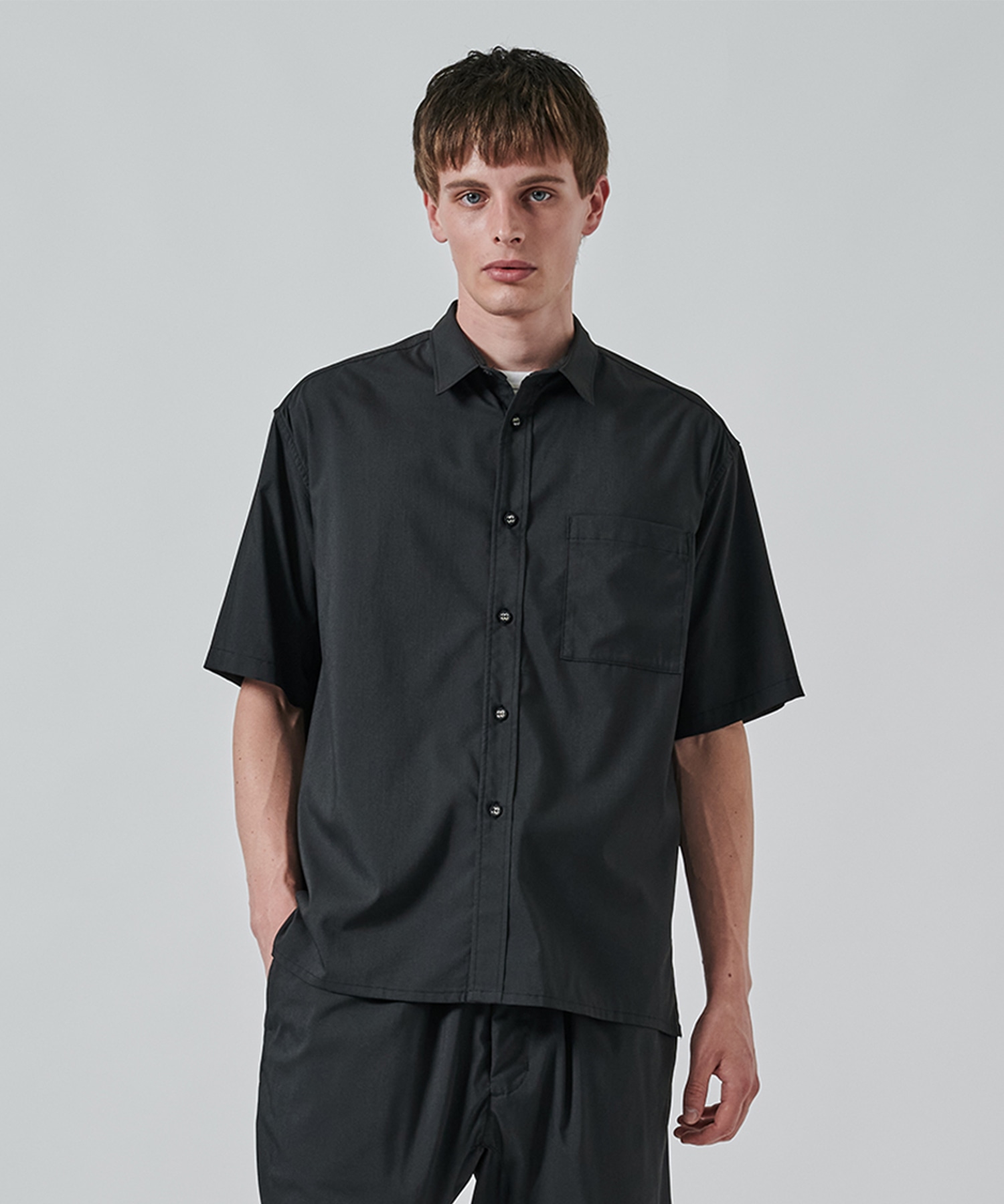 〈別注〉REGULAR COLLAR HALF SLEEVE SHIRT