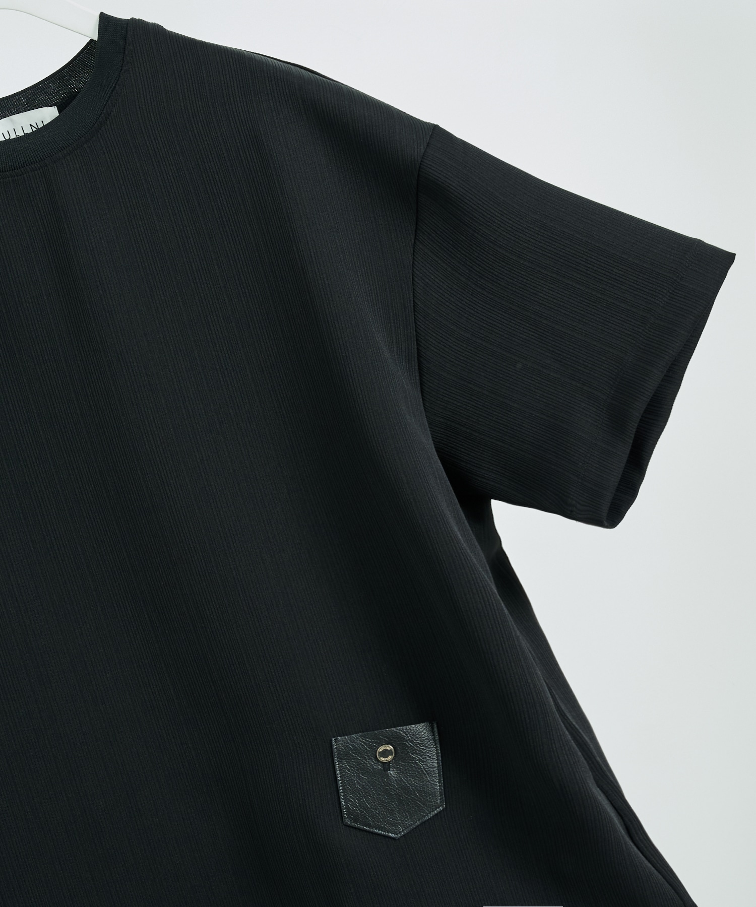 別注 Minimal Pocket S/S PLEATS TEE