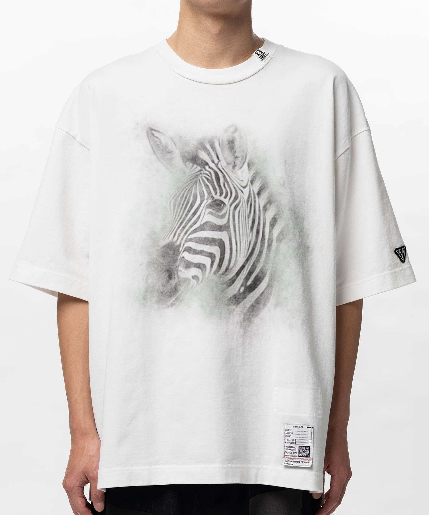 HORSE PRINTED TEE
