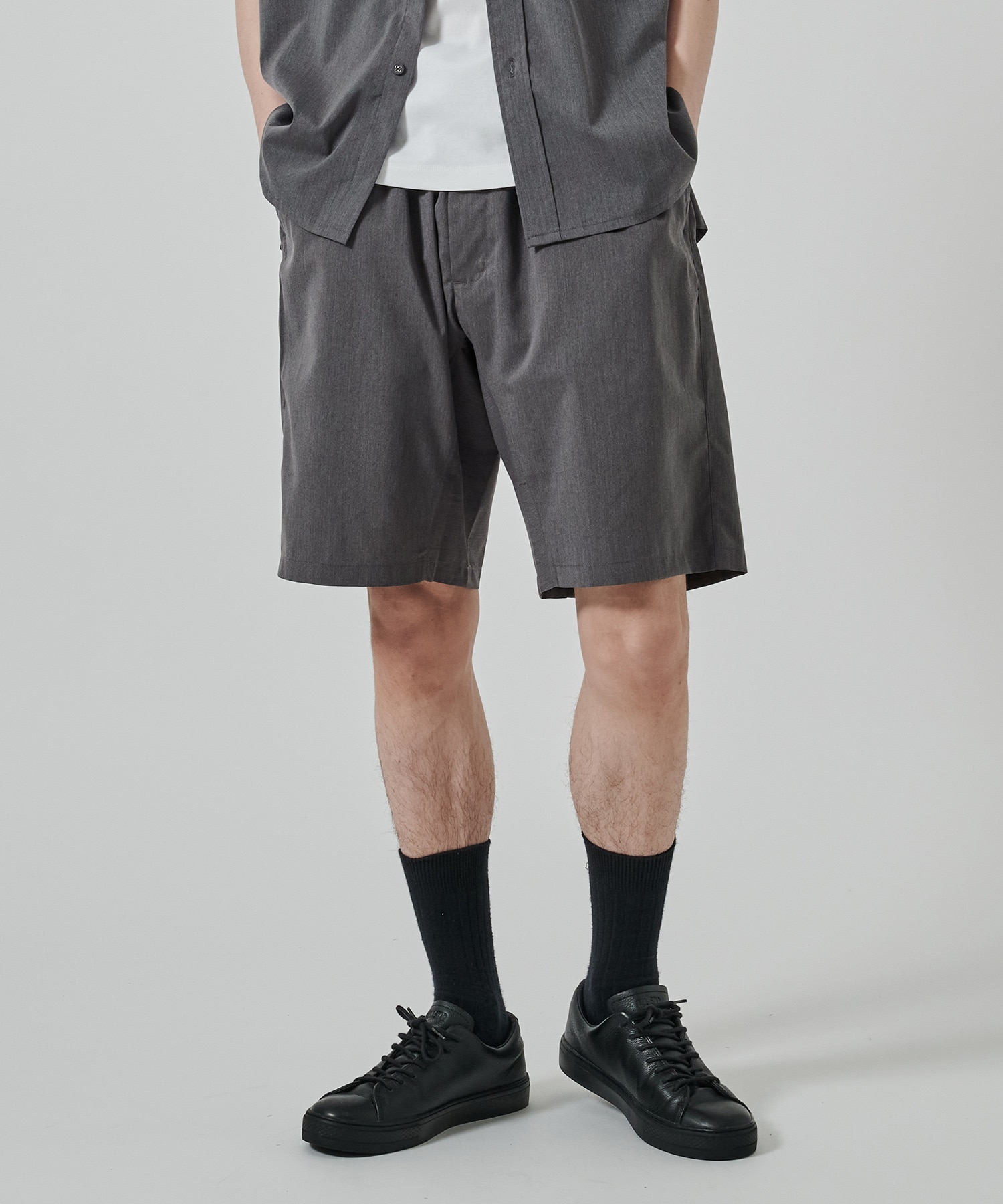 WIDE SHORT PANTS