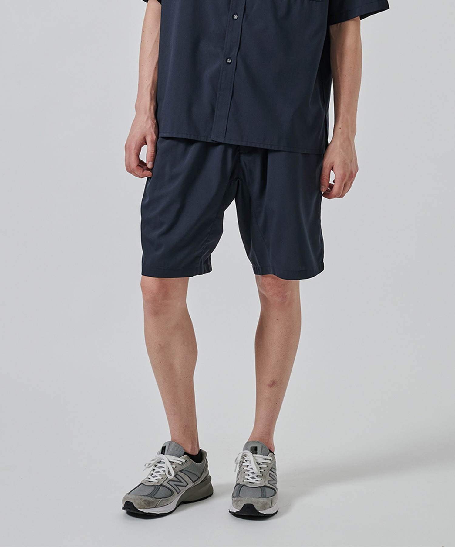 WIDE SHORT PANTS