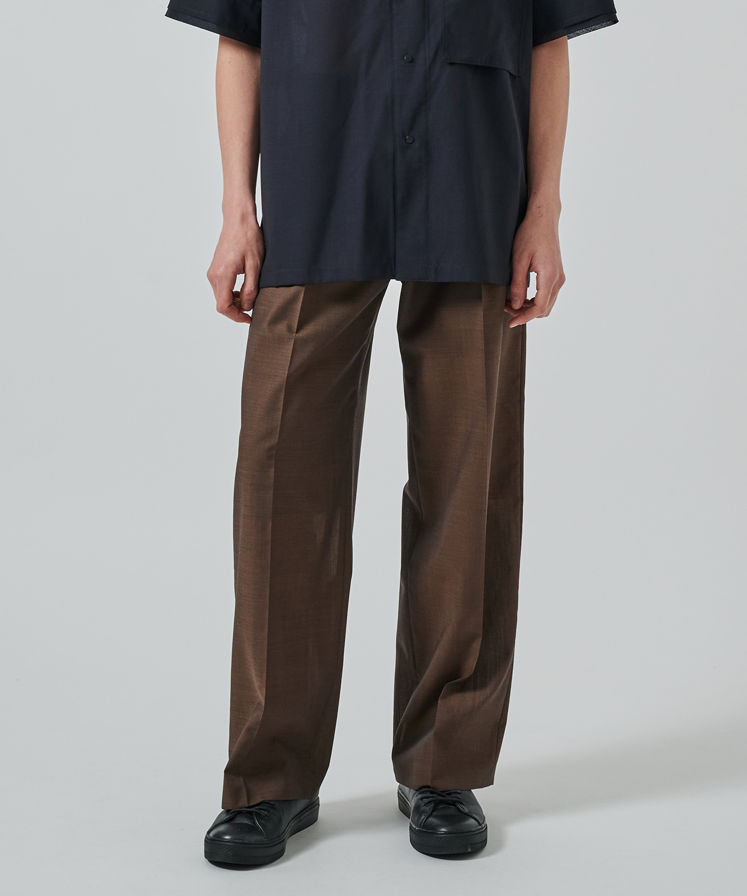 別注 TWO TUCKS WIDE TROUSERS