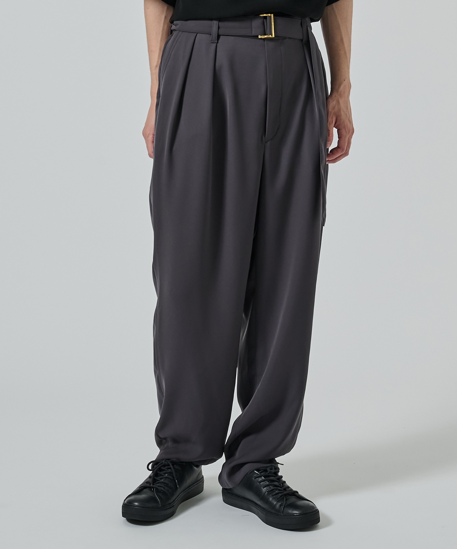 〈別注〉2Tuck Pants with Long Belt for STUDIOUS