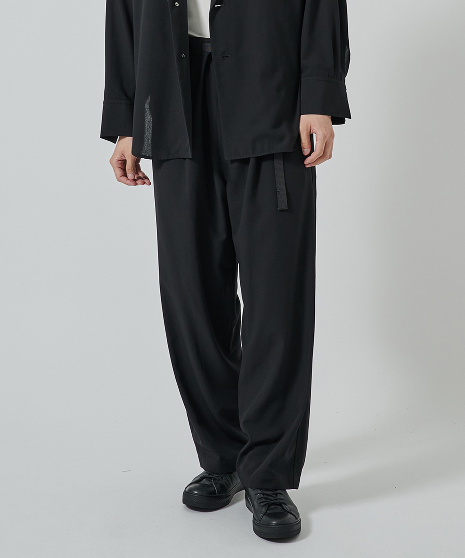 〈別注〉Tape -Belt 3 Tuck PNT