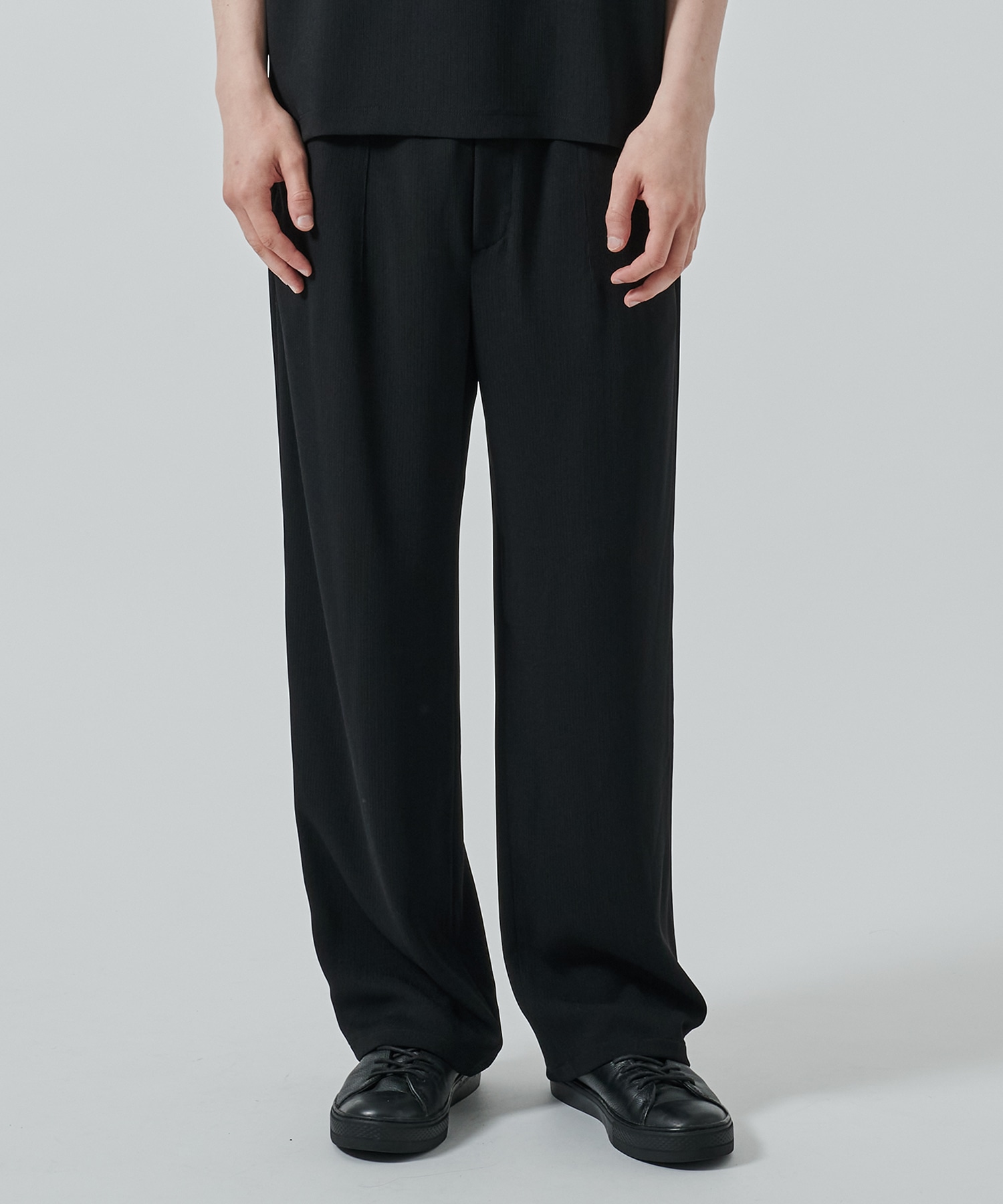 DRY DOBBY DOUGI PANTS