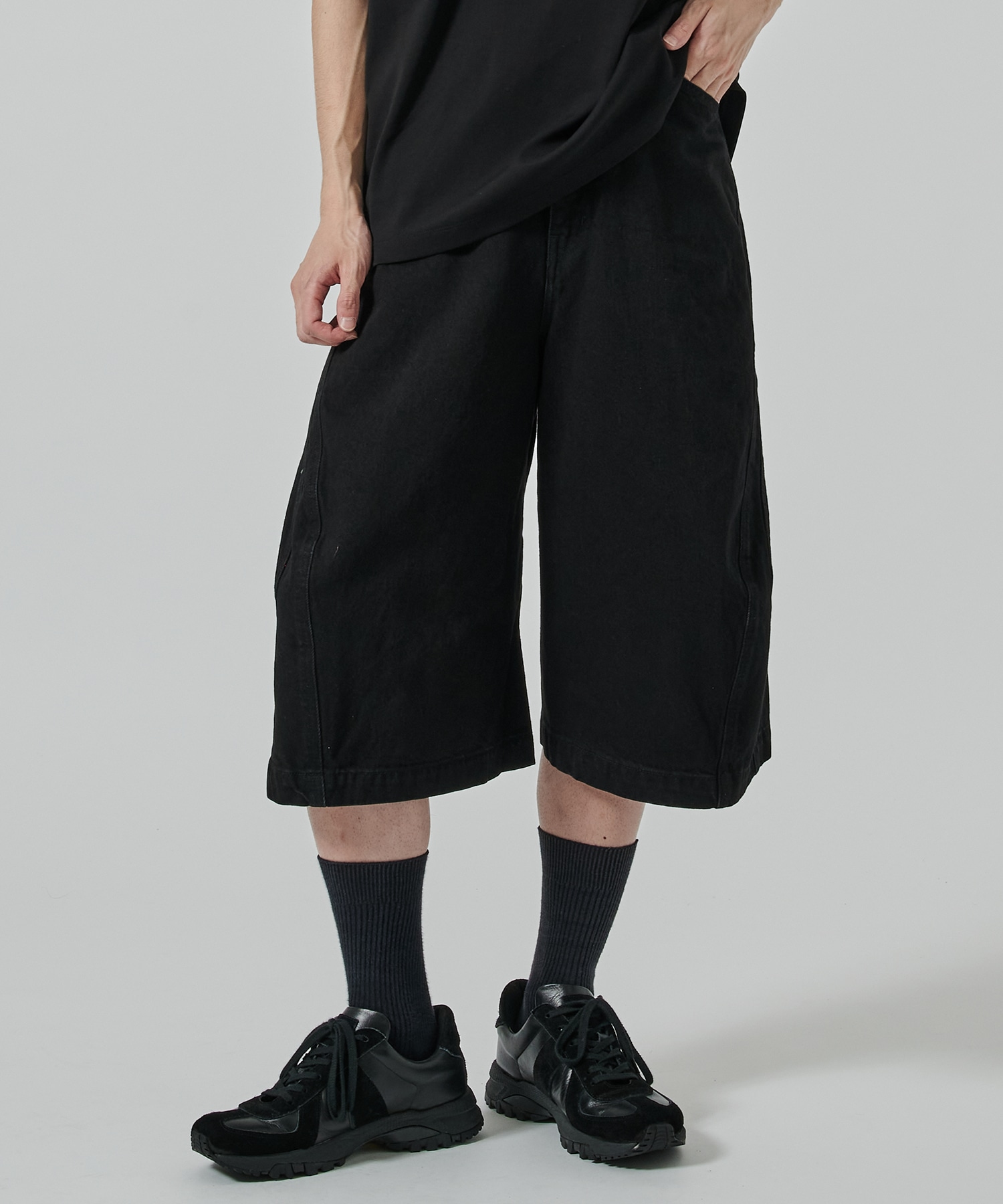 〈別注〉3D TWISTED JORTS