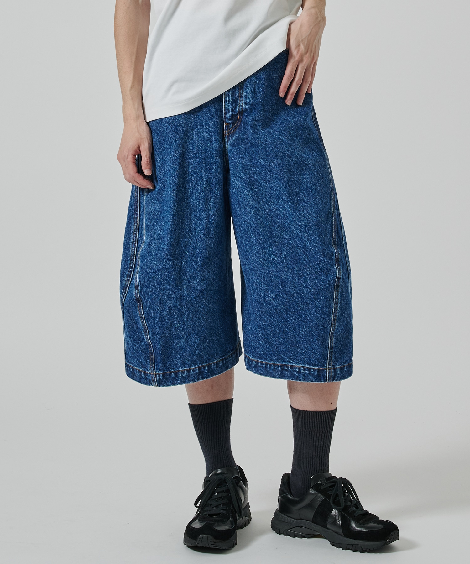 〈別注〉3D TWISTED JORTS